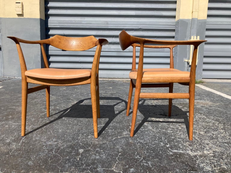 Rare Pair of Sigurd Ressell Arm Chairs for Niels Vodder, Oak and Leather For Sale 11