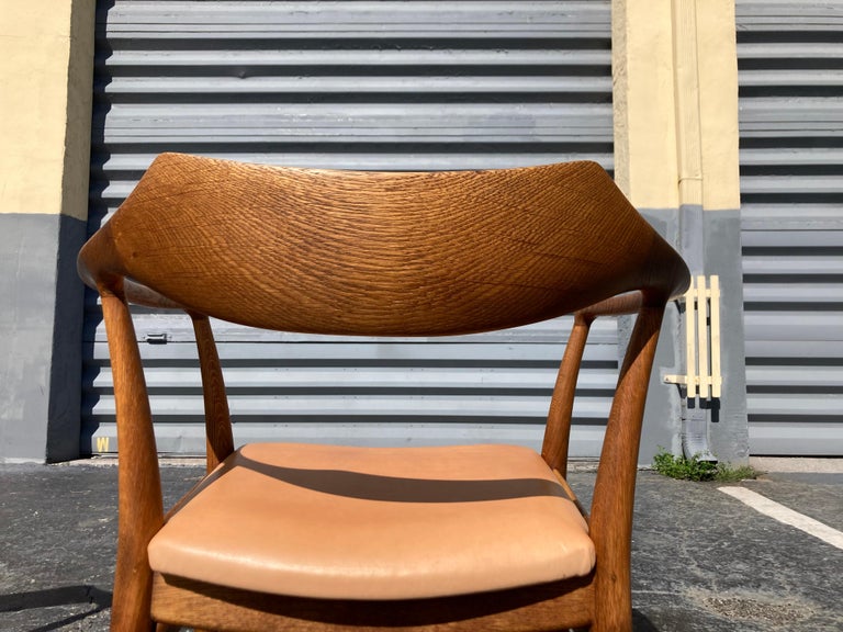 Rare Pair of Sigurd Ressell Arm Chairs for Niels Vodder, Oak and Leather For Sale 2
