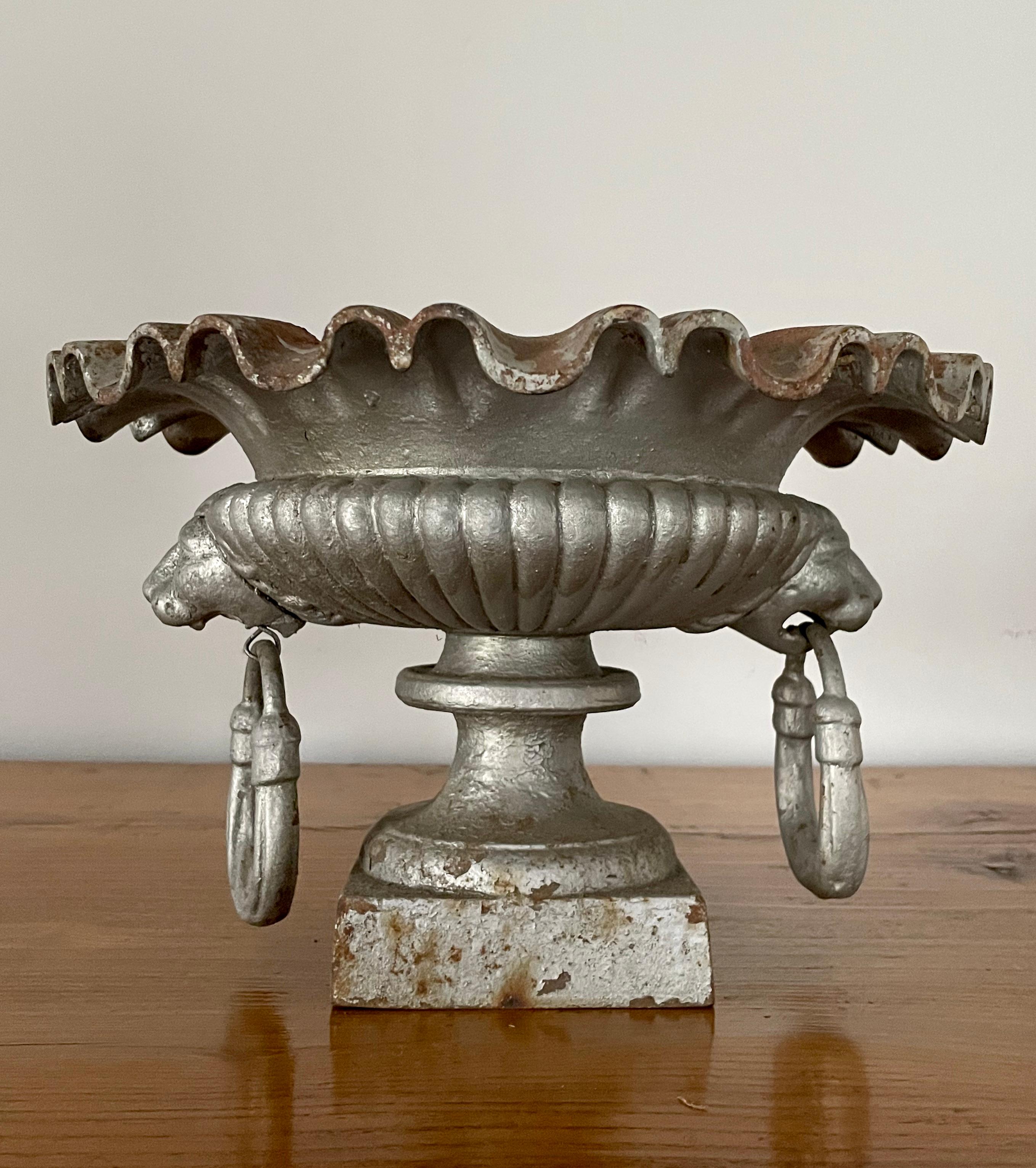 Rare Pair of Small French 19th C Cast Iron Urns with Lion Heads and Ruffled Rims For Sale 8