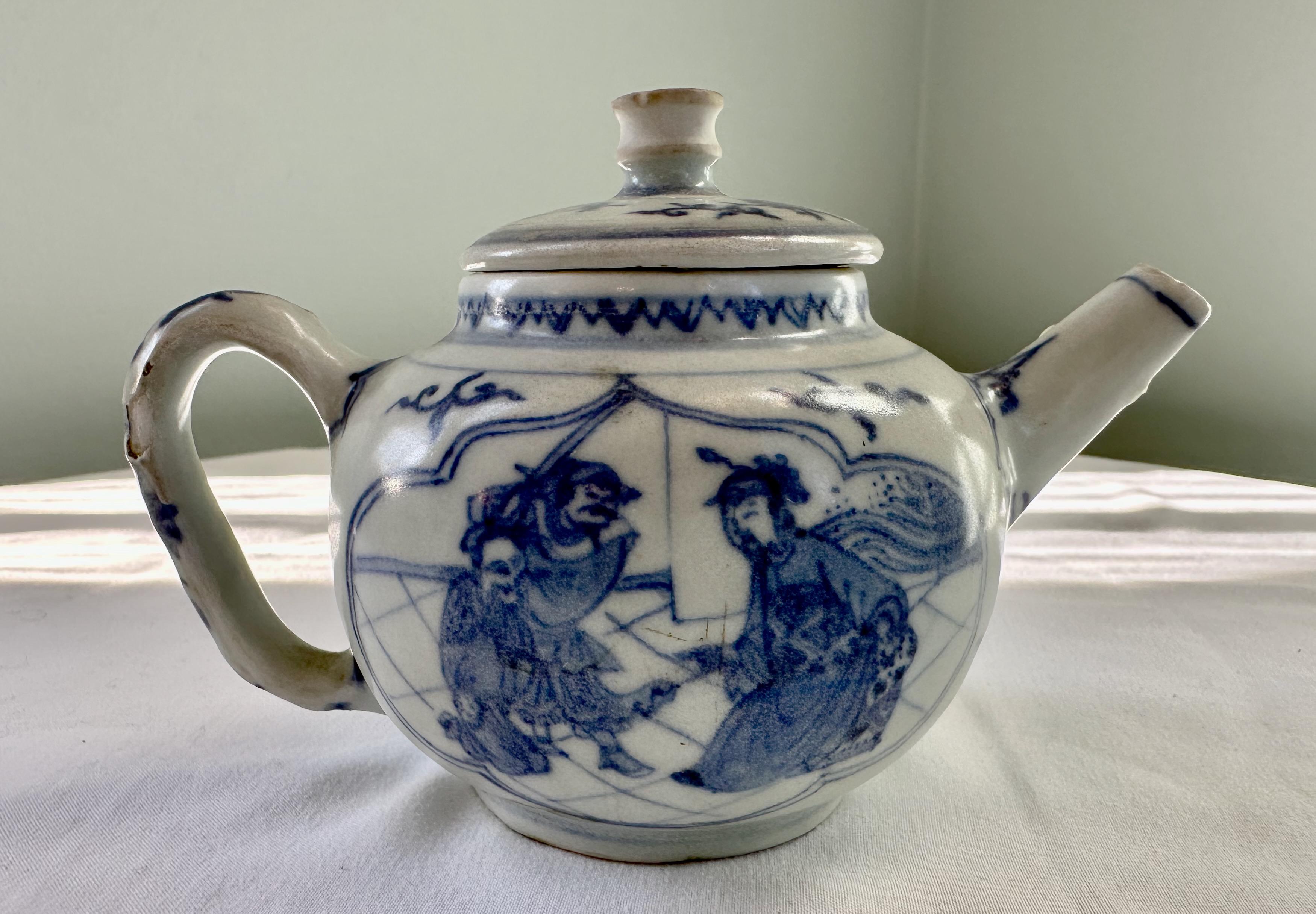 Porcelaine Paire de petites théières de la collection Hatcher en vente
