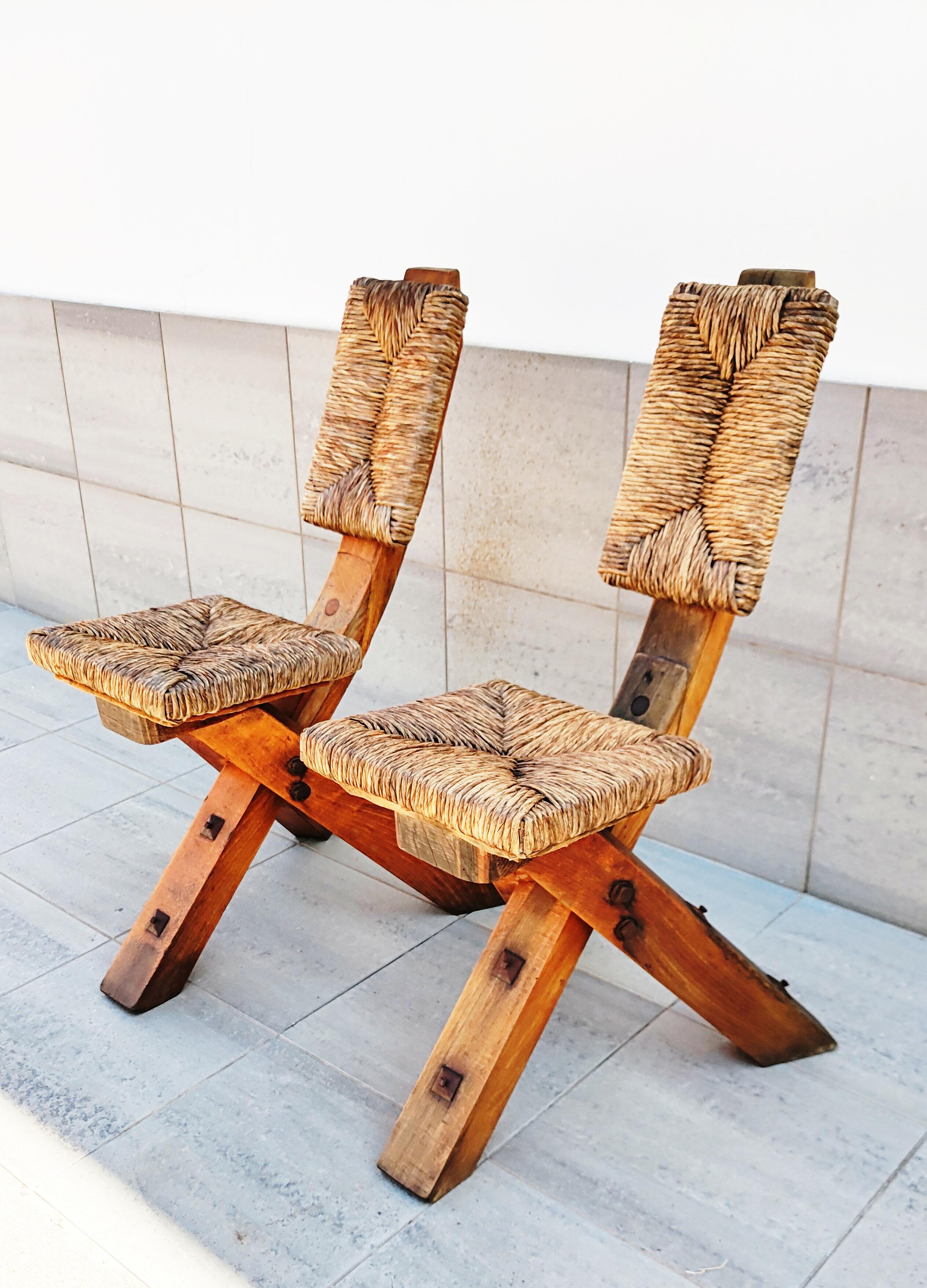 Rare Pair of Solid Brutalist Wooden and Straw Chairs, Spain, 1960s 4