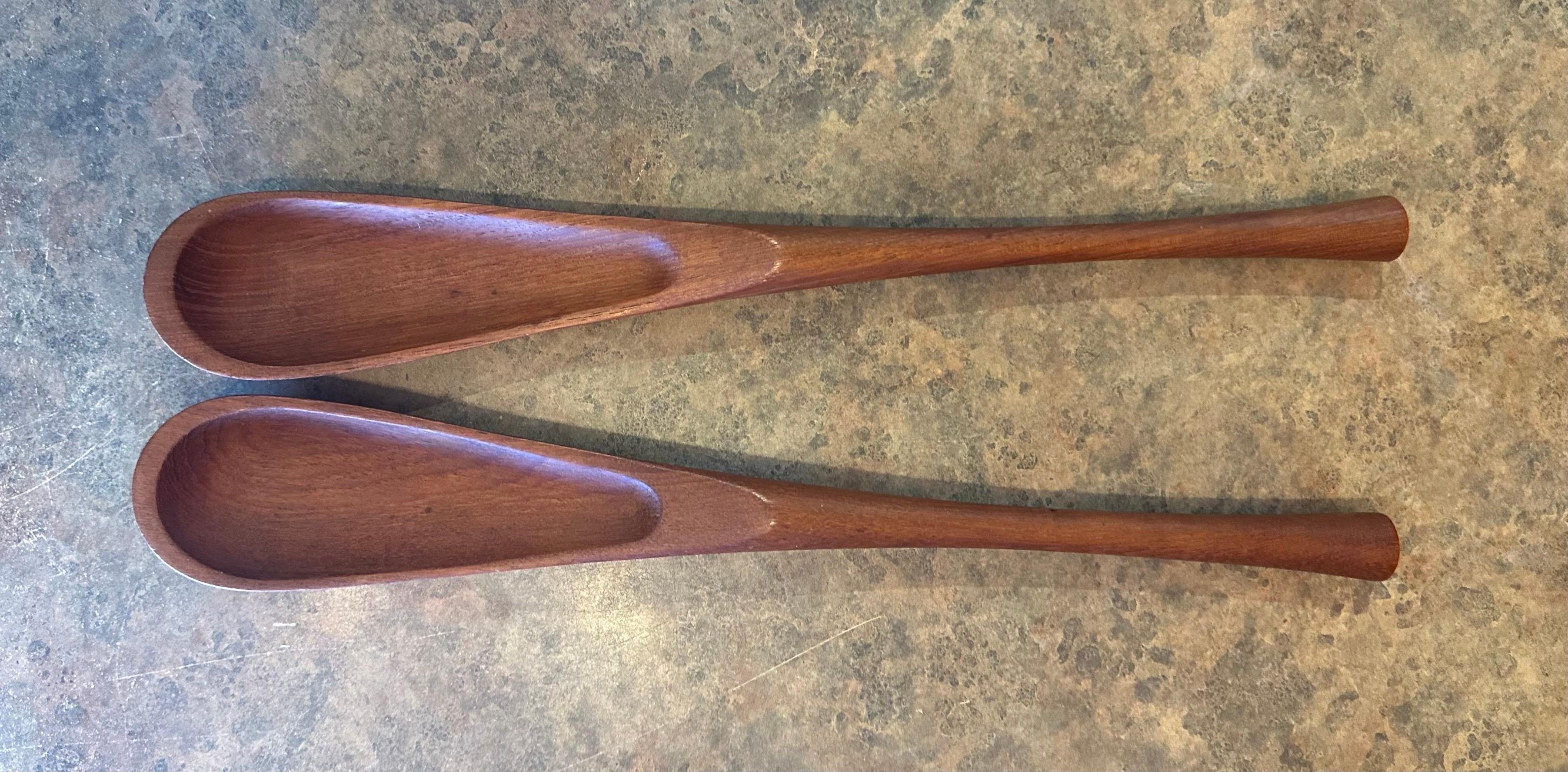 Rare Pair of Solid Teak Salad Servers by Jens Quistgaard for Dansk In Good Condition For Sale In San Diego, CA