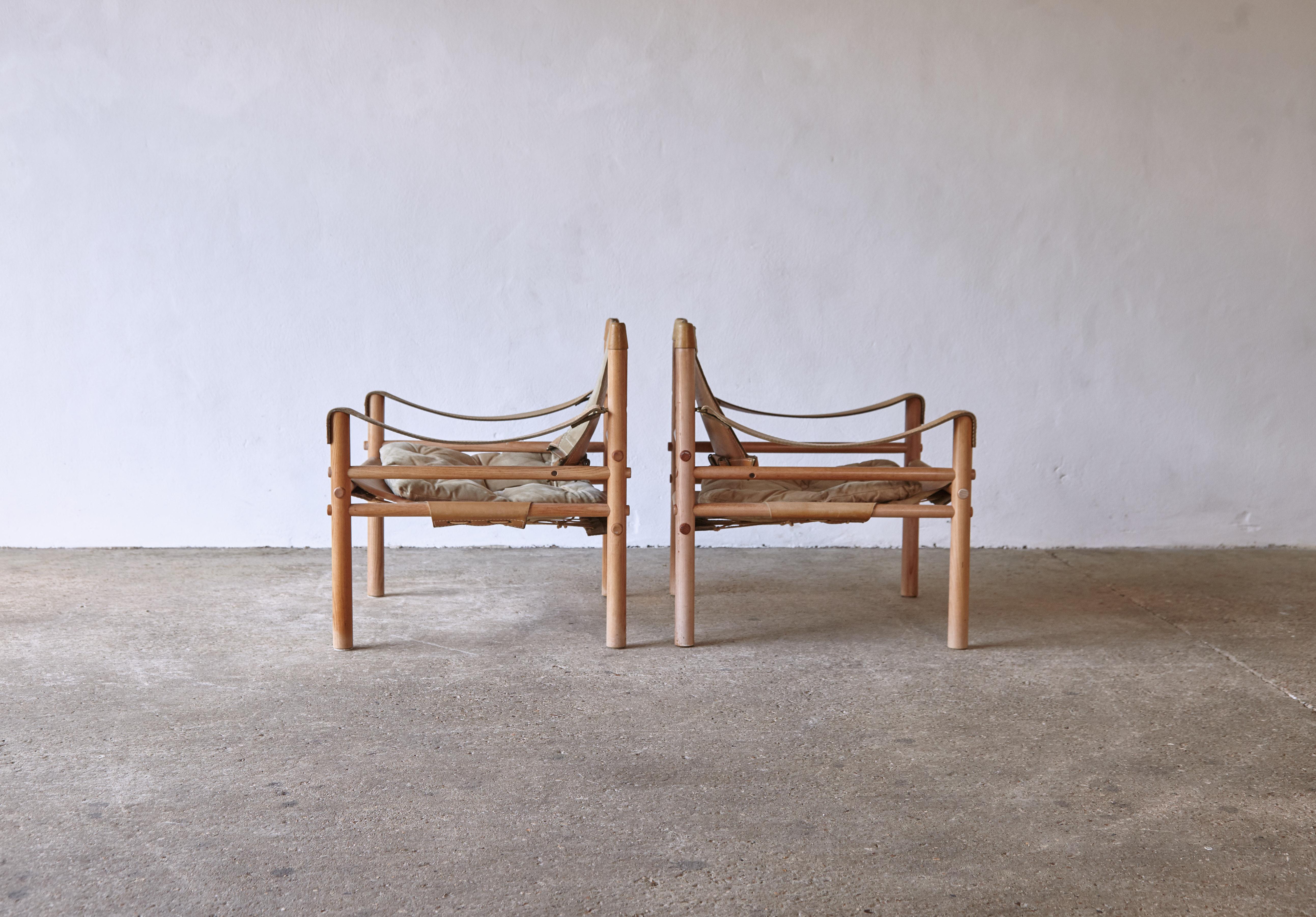 Mid-Century Modern Rare pair of Suede Arne Norell Safari 'Sirocco' Chairs, Sweden, 1970s