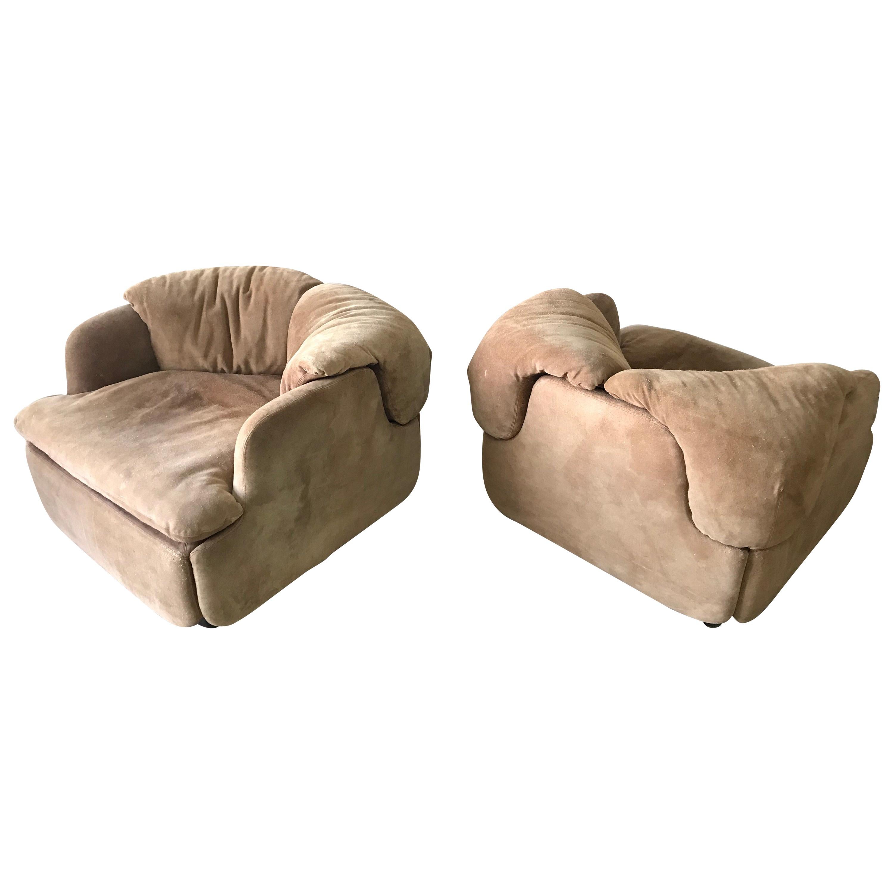 Rare Pair of Suede “Confidential” Armchairs or Club Chairs by Alberto Rosselli