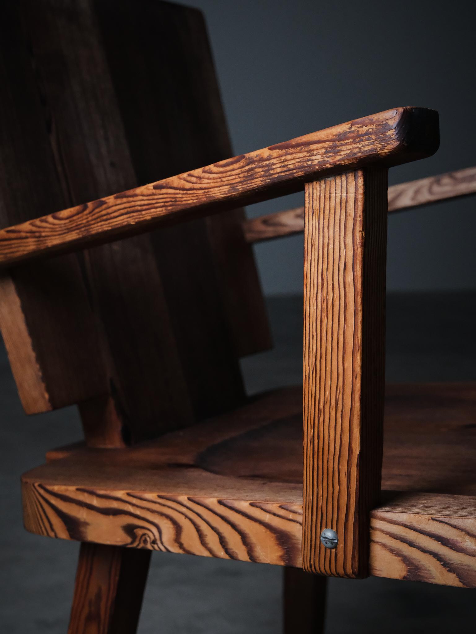 Rare pair of Swedish pine armchairs, 1930s For Sale 4