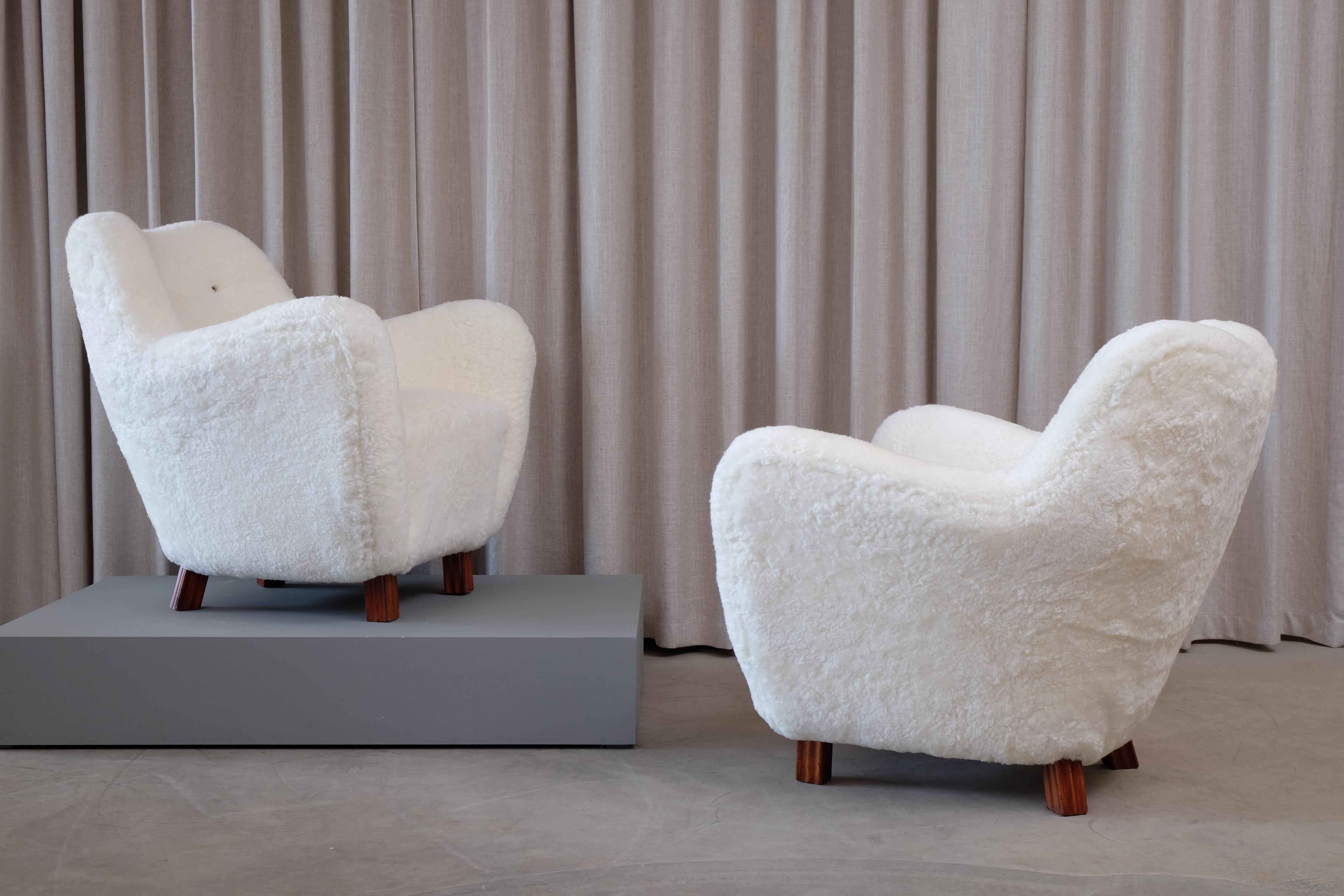 Rare Pair of Swedish Sheepskin Easy Chairs, 1950s For Sale 1
