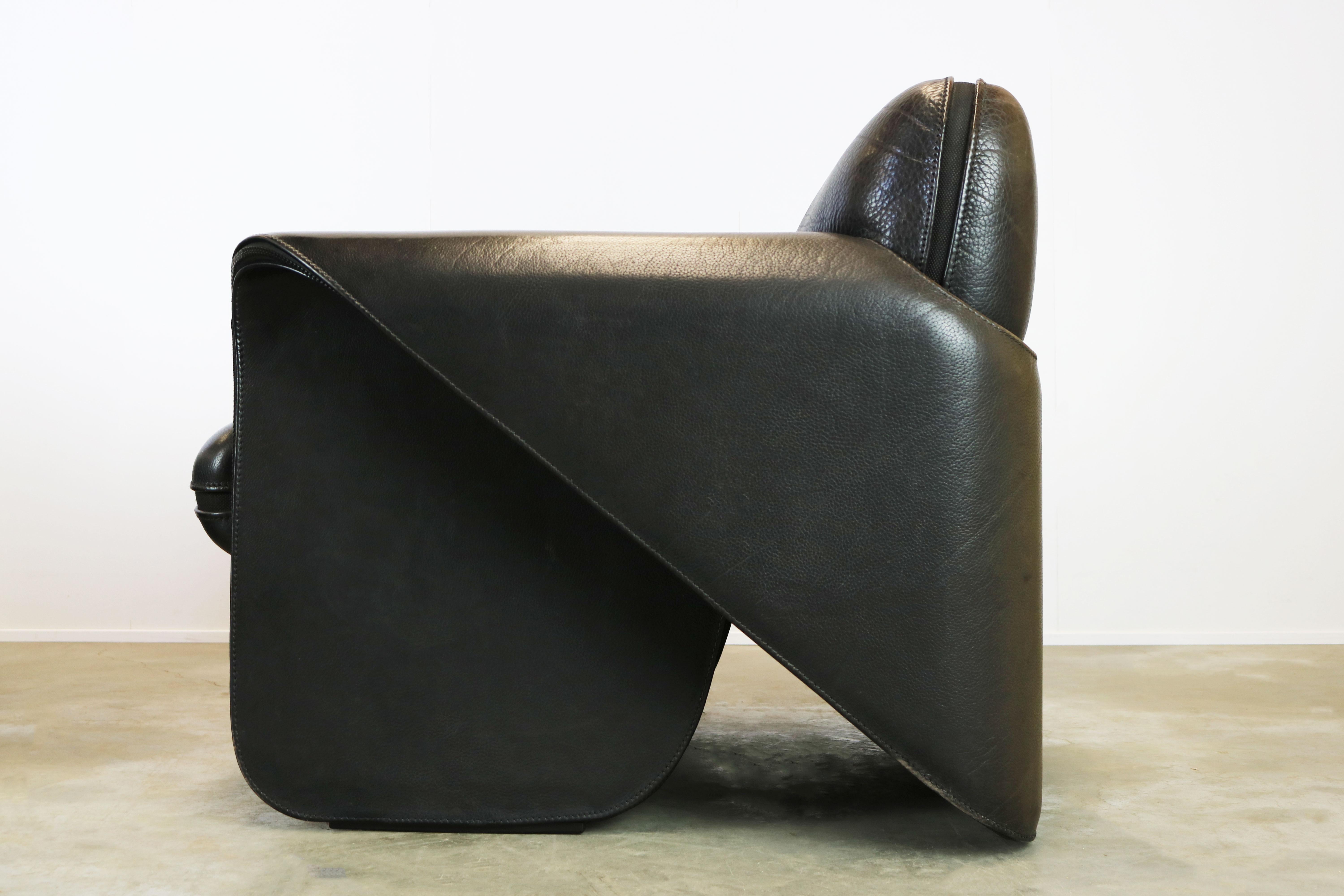 Late 20th Century Rare Pair of Swiss De Sede Ds 125 Lounge Chairs by Gerd Lange 1978 Black Leather