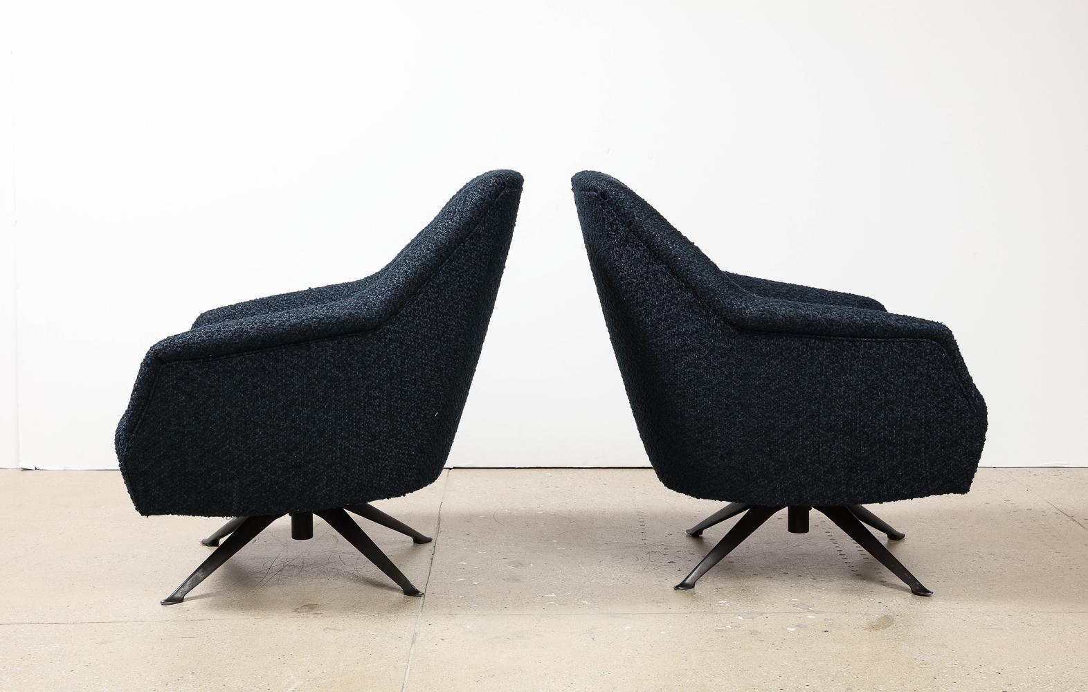Italian Rare Pair of Swivel Lounge Chairs by Osvaldo Borsani for Abv For Sale