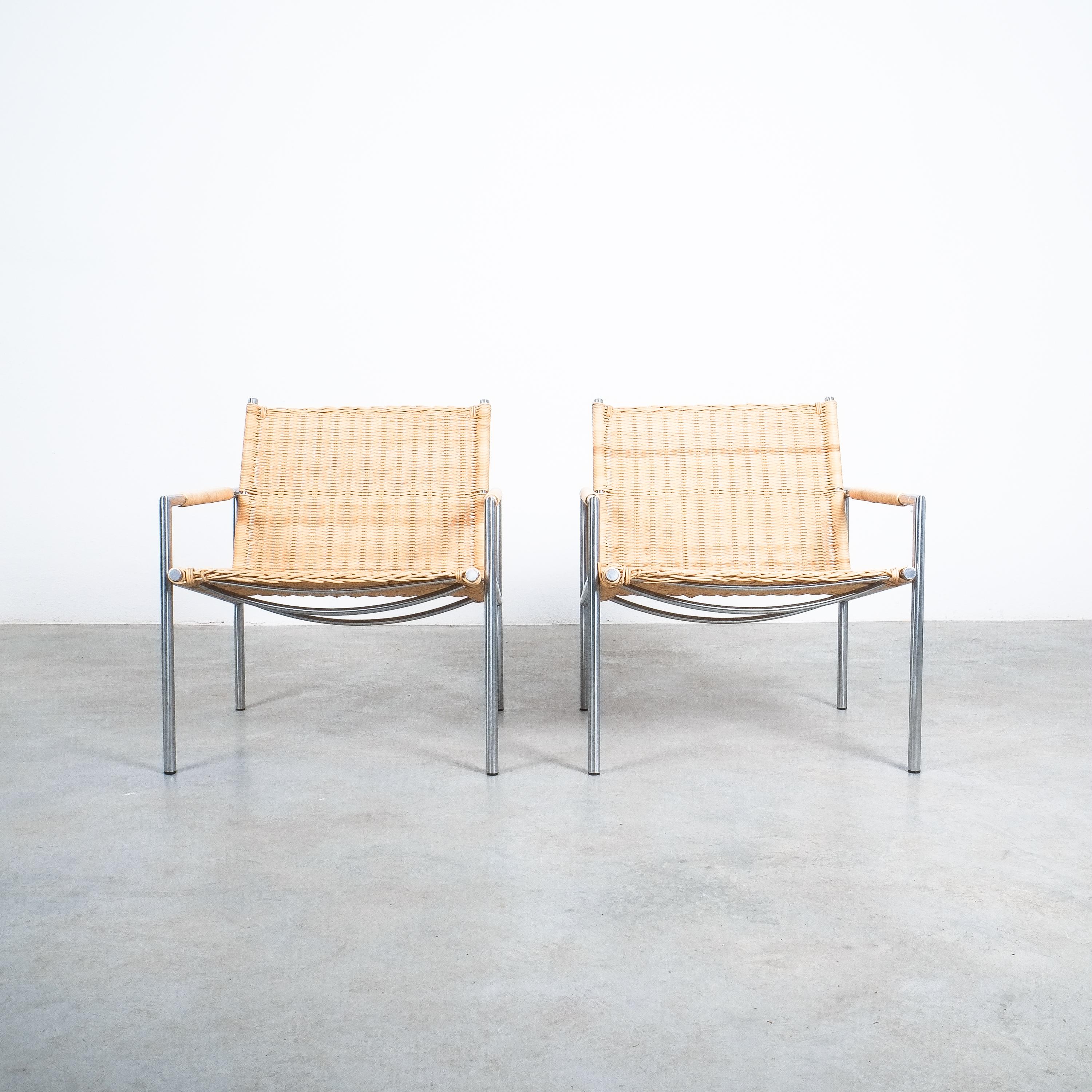 Italian Rare Pair of SZ 01 Lounge Chairs Cane and Chrome by Martin Visser, 1960