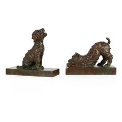 Raro par de sujetalibros "Terriers" Escultura de bronce de Edith Baretto Parsons