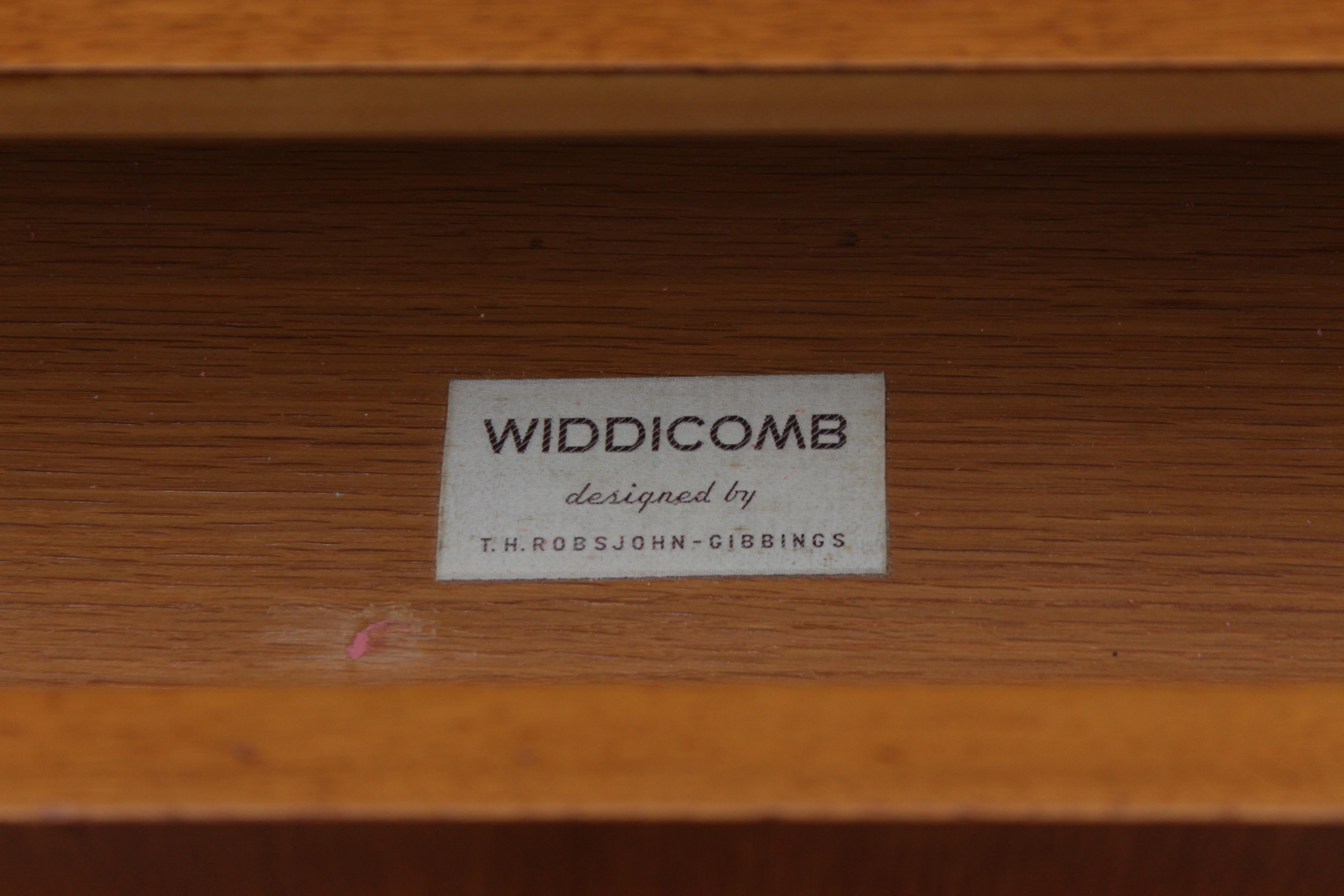 Rare Pair of T.H. Robsjohn-Gibbings for Widdicomb Walnut & Cane Dressers Chests 8