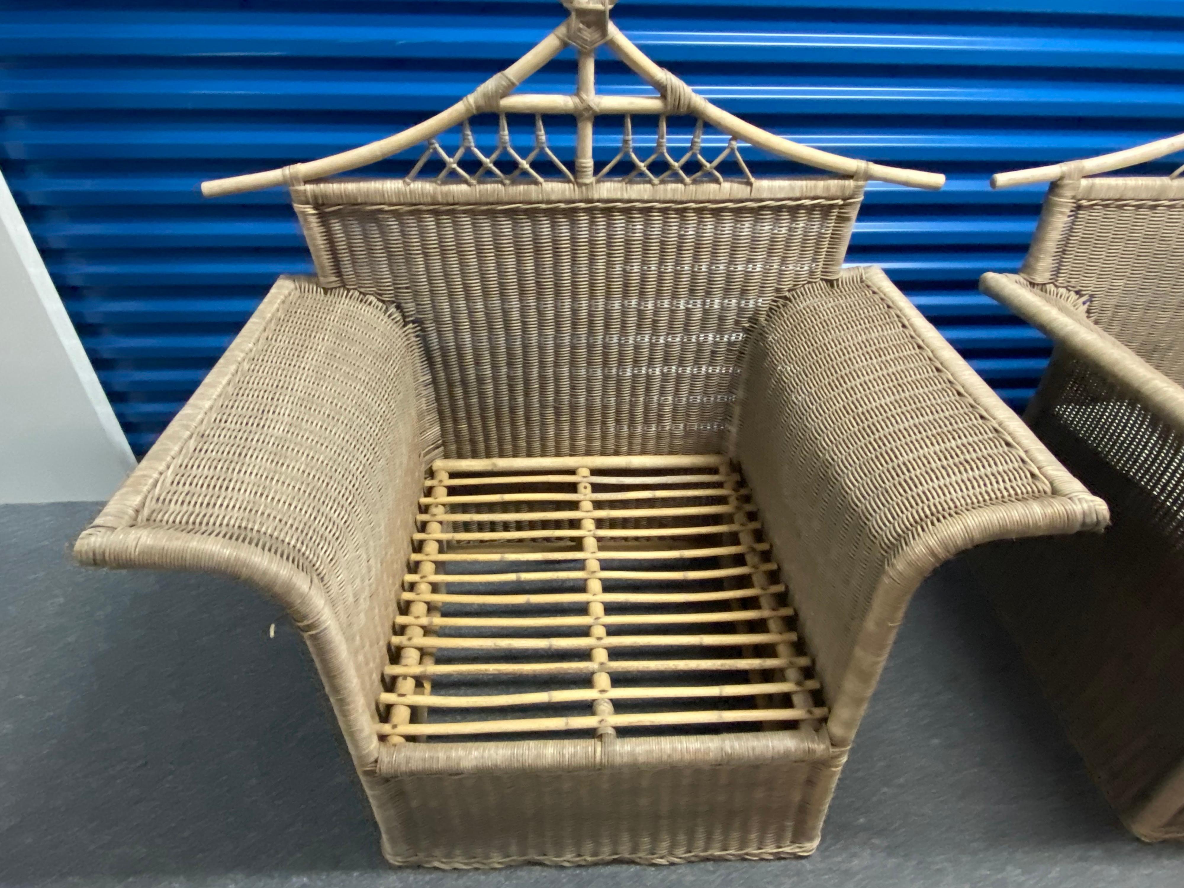 Rare Pair of Valentino Wicker Chairs, 1970s For Sale 5