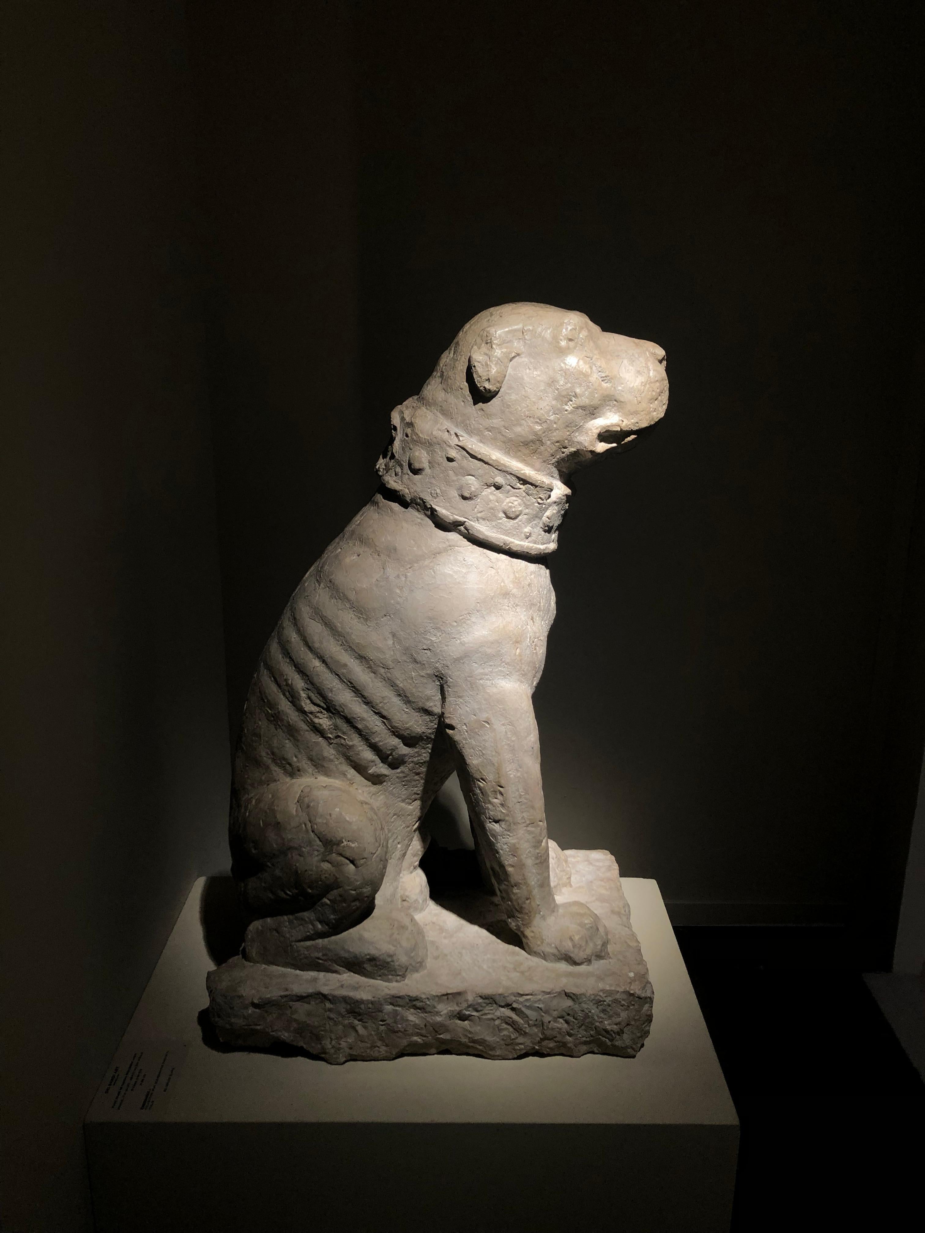 Stone Rare Pair of Venetian Sitting Mastiffs Dogs For Sale