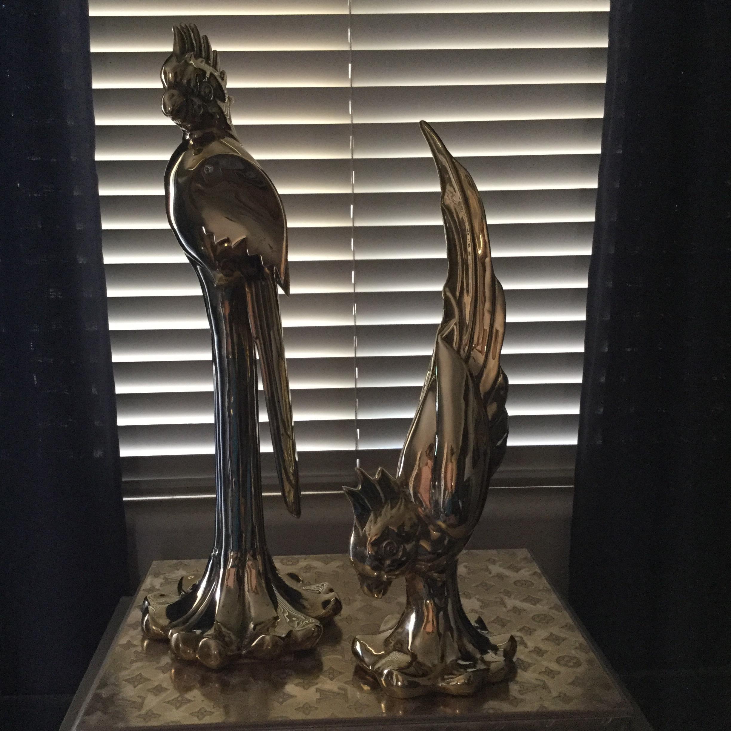 Hand-Crafted Rare Pair of Vintage Dolby Brass Parrots Animal Sculpture For Sale