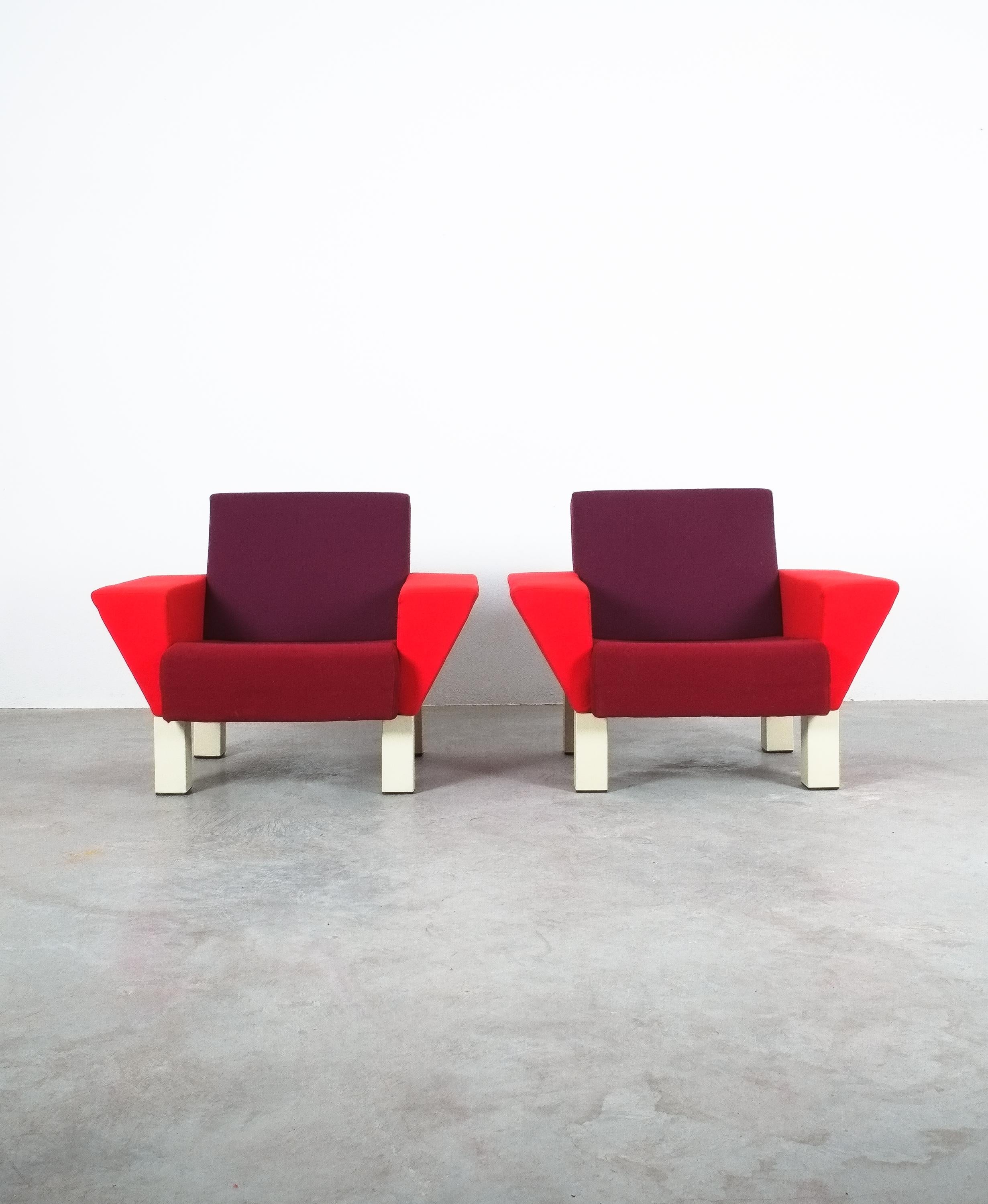 Italian Westside Armchairs by Ettore Sottsass for Knoll, 1983 Post Modern Original For Sale