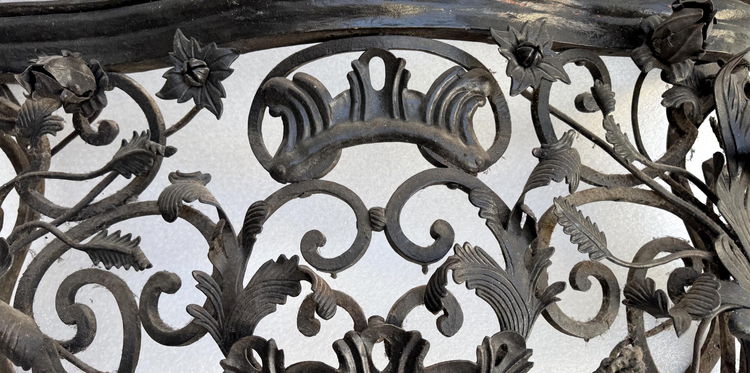 Rare pair of window-railings in wrought-iron, France, circa 1850 For Sale 1