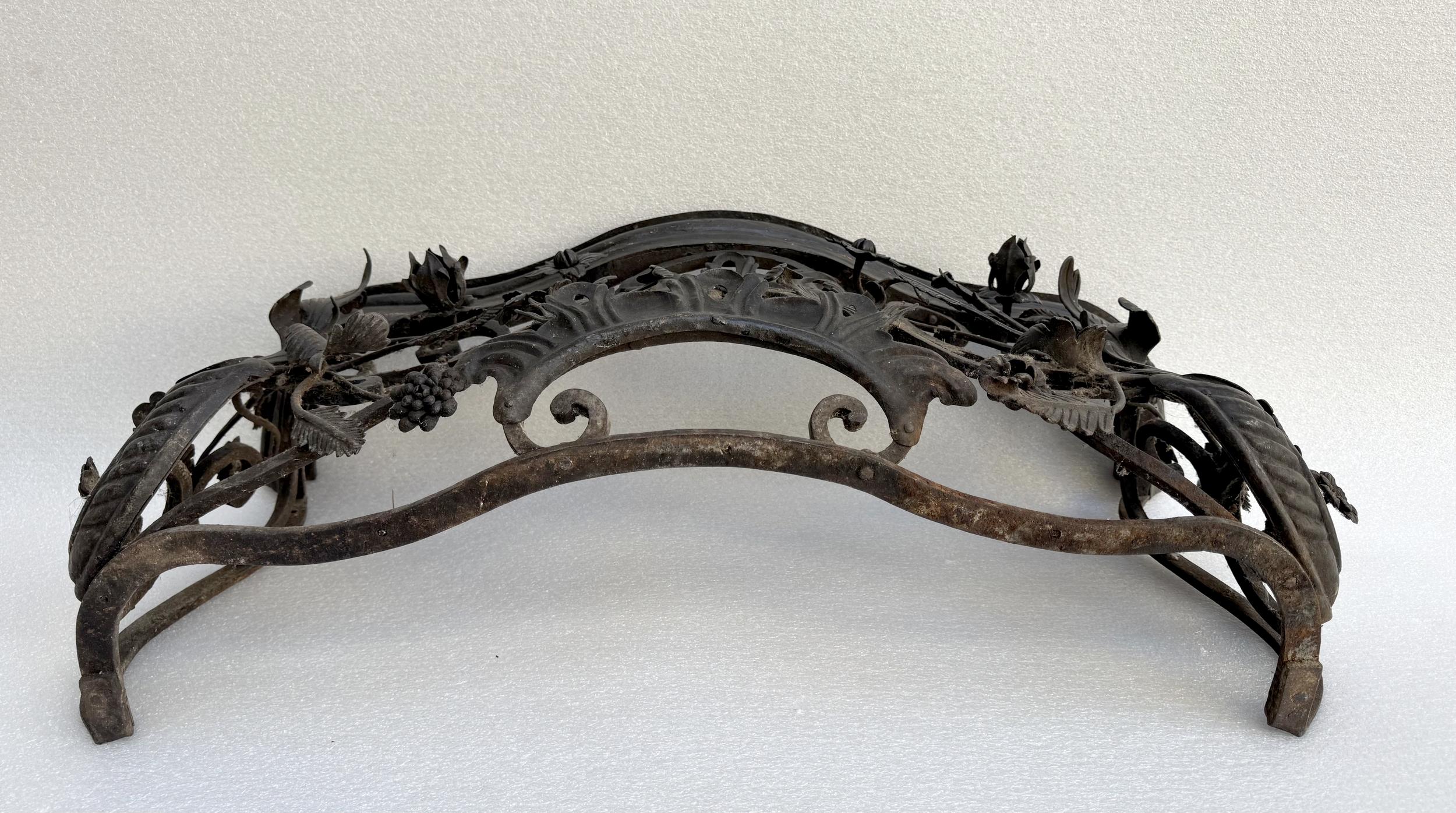 Rare pair of window-railings in wrought-iron, France, circa 1850 For Sale 2