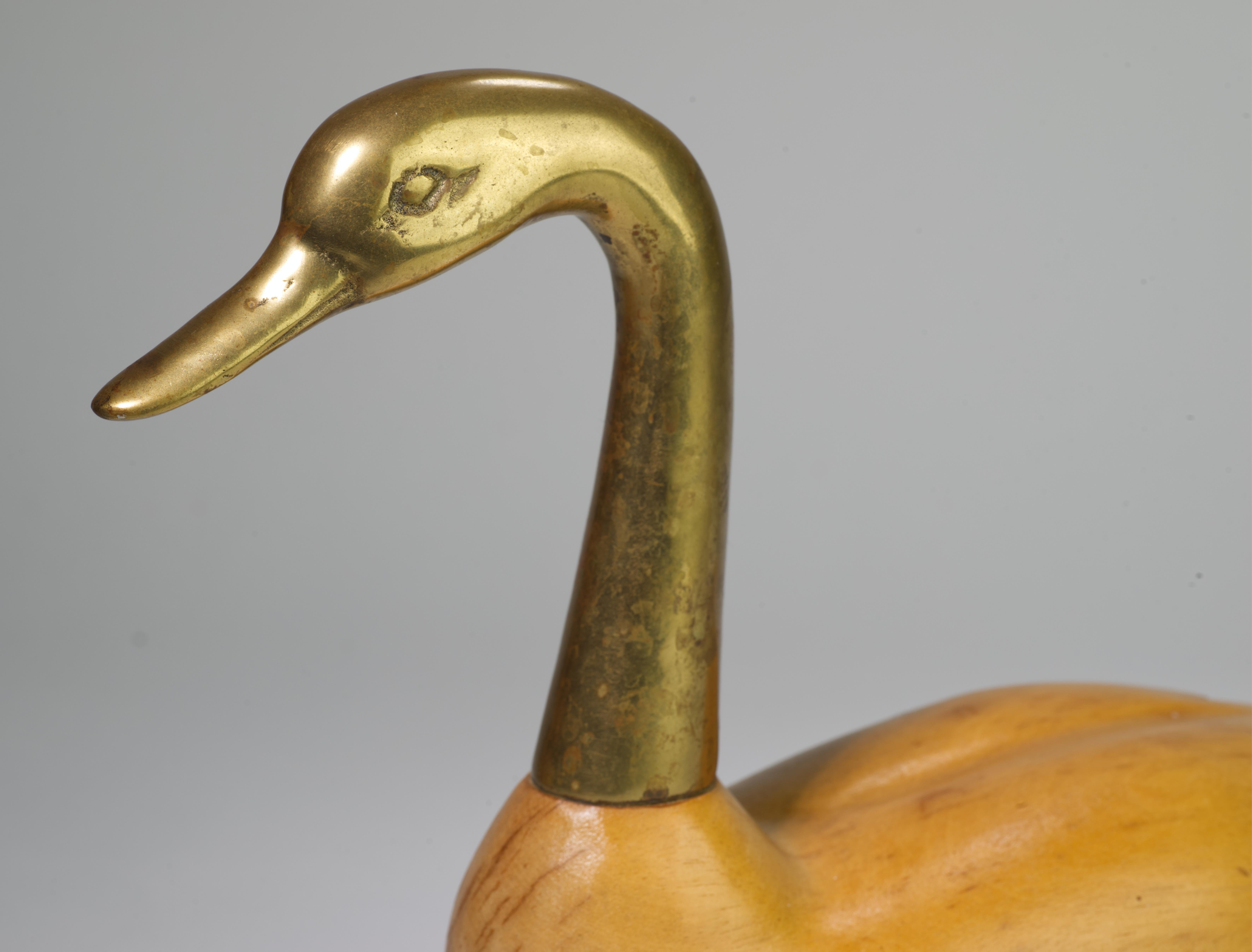 20th Century Rare Pair of Wood and Bronze Swan Figurines by Wildwood, Mid Century Modern For Sale