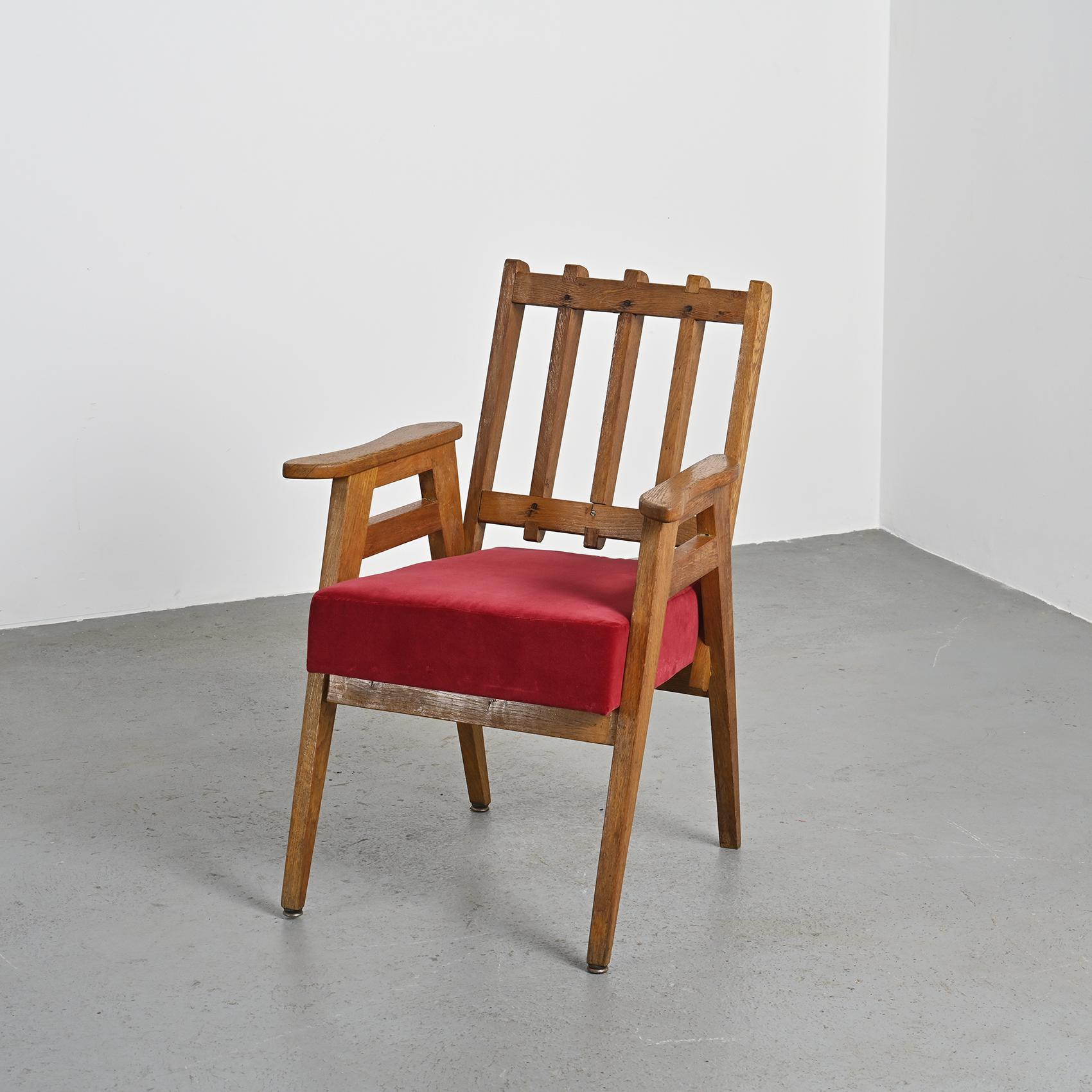 Rare Paire de fauteuils en bois, Henri Jacques Le Même, Megève, vers 1949 en vente 1