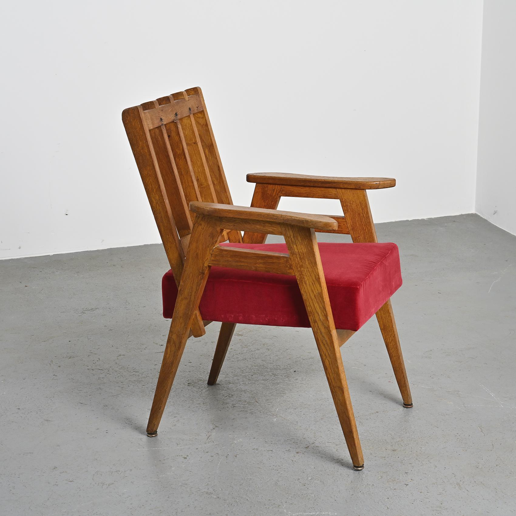 Rare Paire de fauteuils en bois, Henri Jacques Le Même, Megève, vers 1949 en vente 2