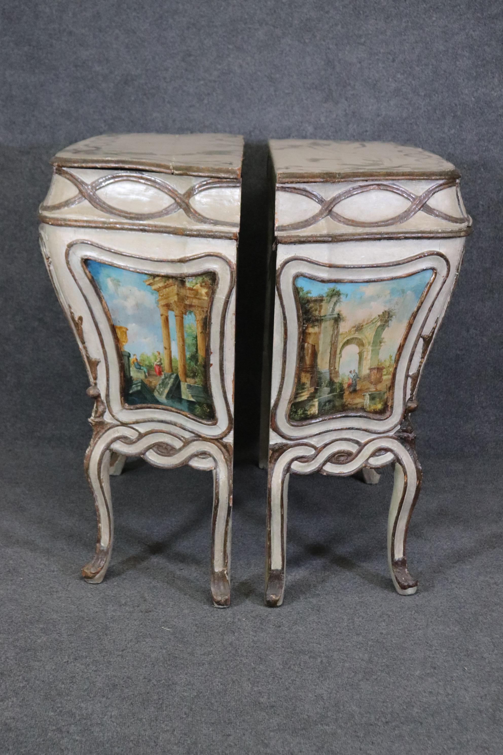 Late 18th Century Rare Pair Period 18th Century Paint Decorated  Venetian Commodes Cabinets For Sale