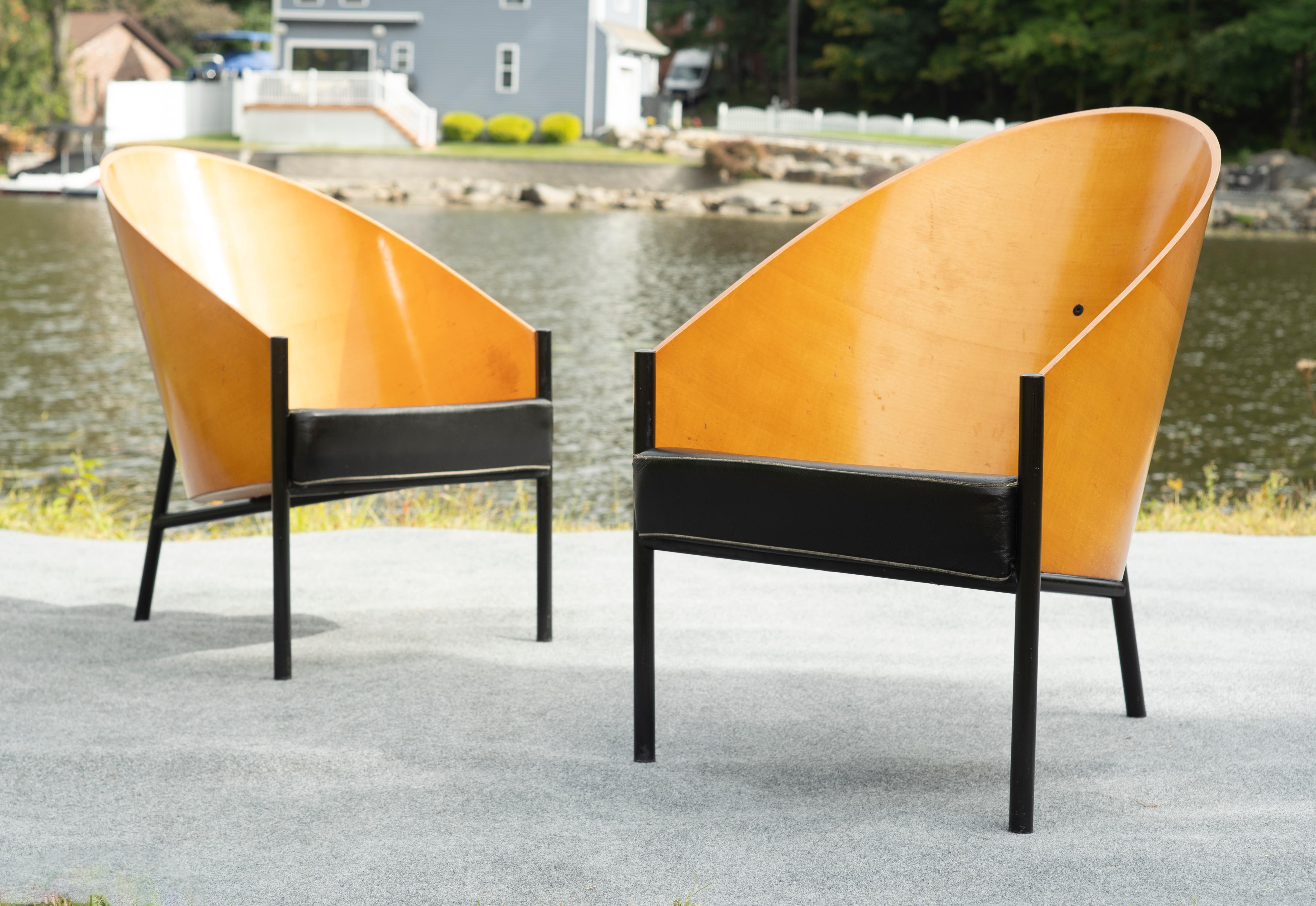 Rare paire de chaises longues Philippe Starck for Driade Pratfall en cuir noir et Oak Oak en vente 4