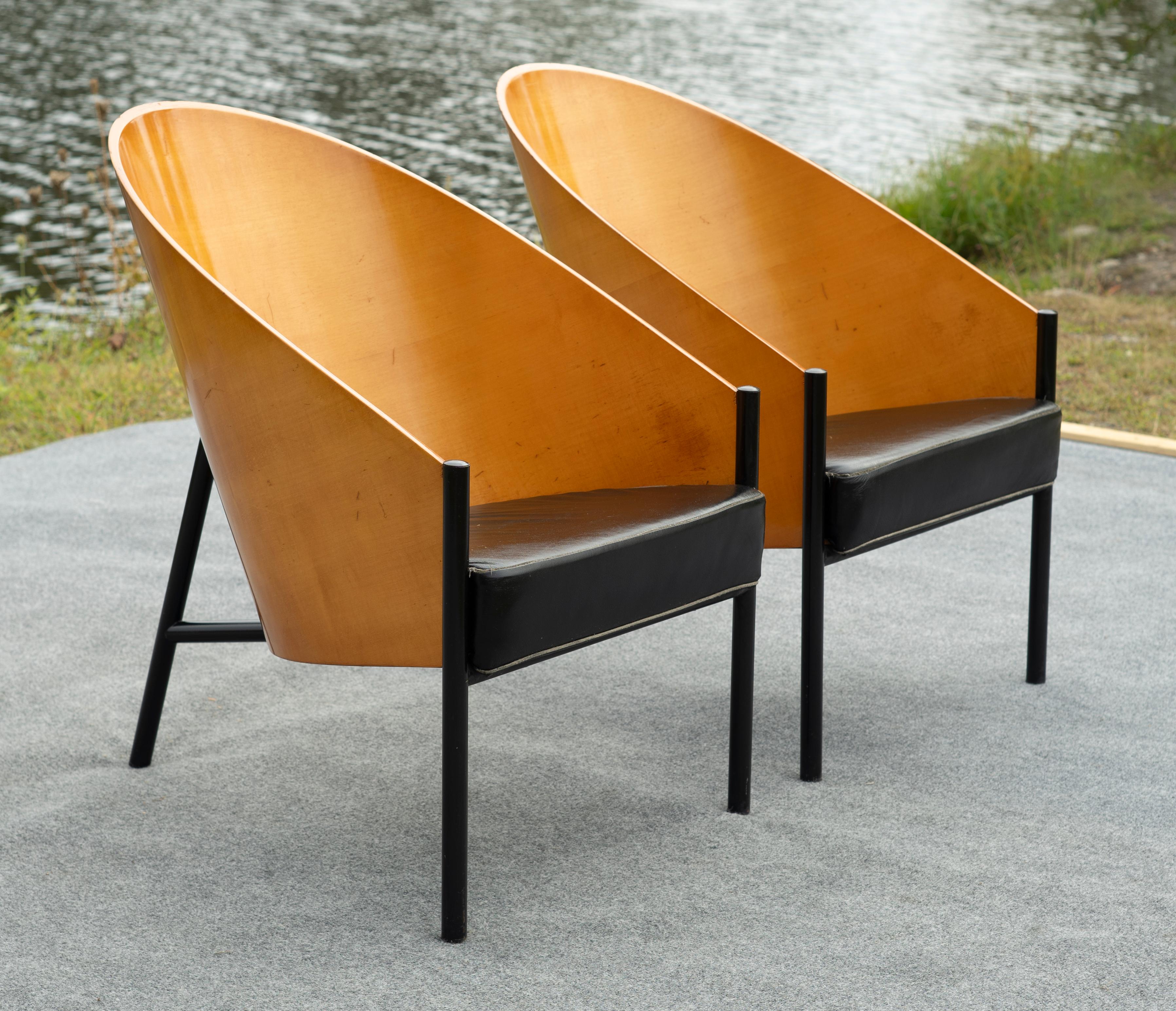 Fin du 20e siècle Rare paire de chaises longues Philippe Starck for Driade Pratfall en cuir noir et Oak Oak en vente