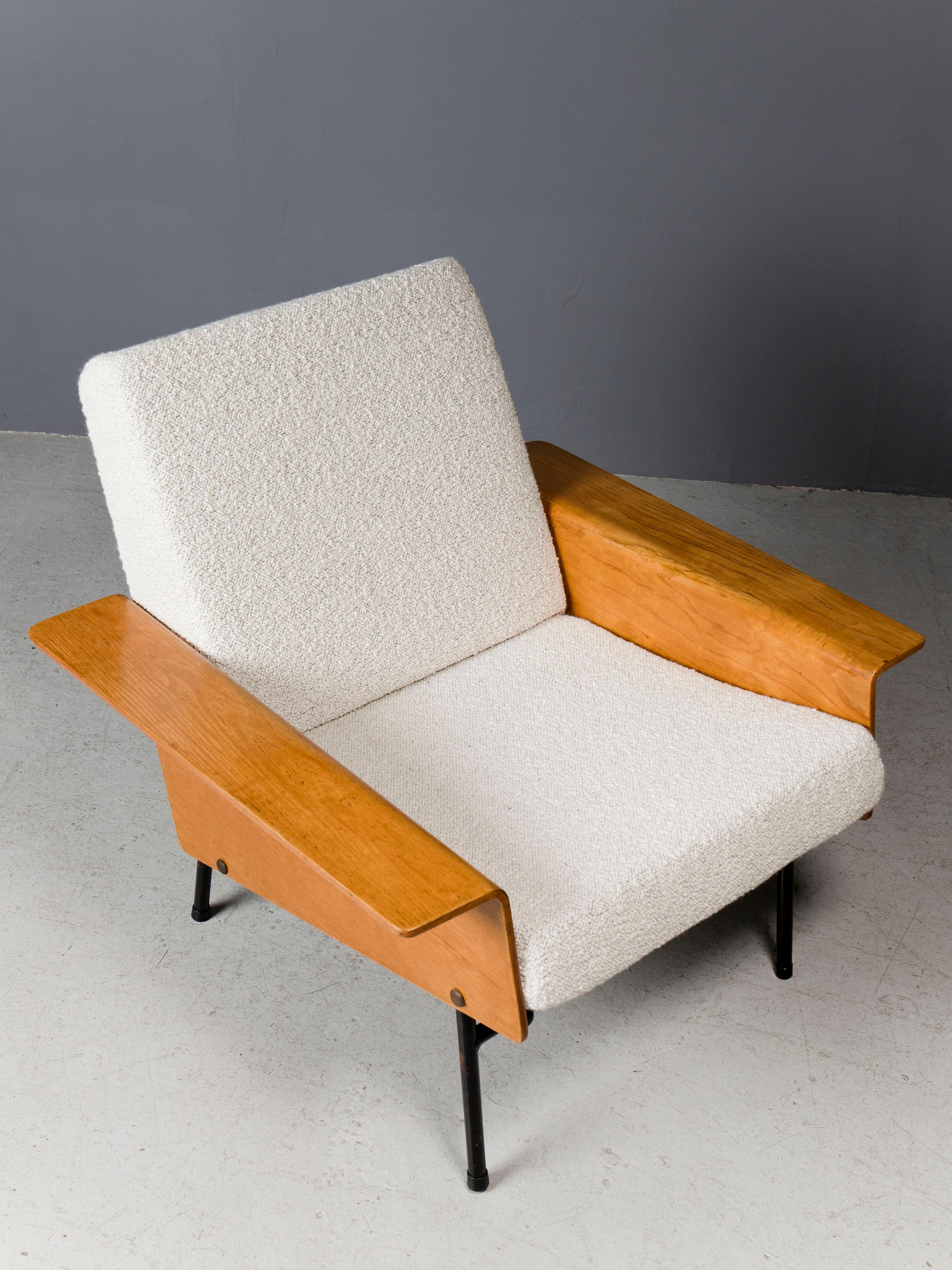 French Rare Pair Pierre Guariche, G10 Lounge Chairs, 1953