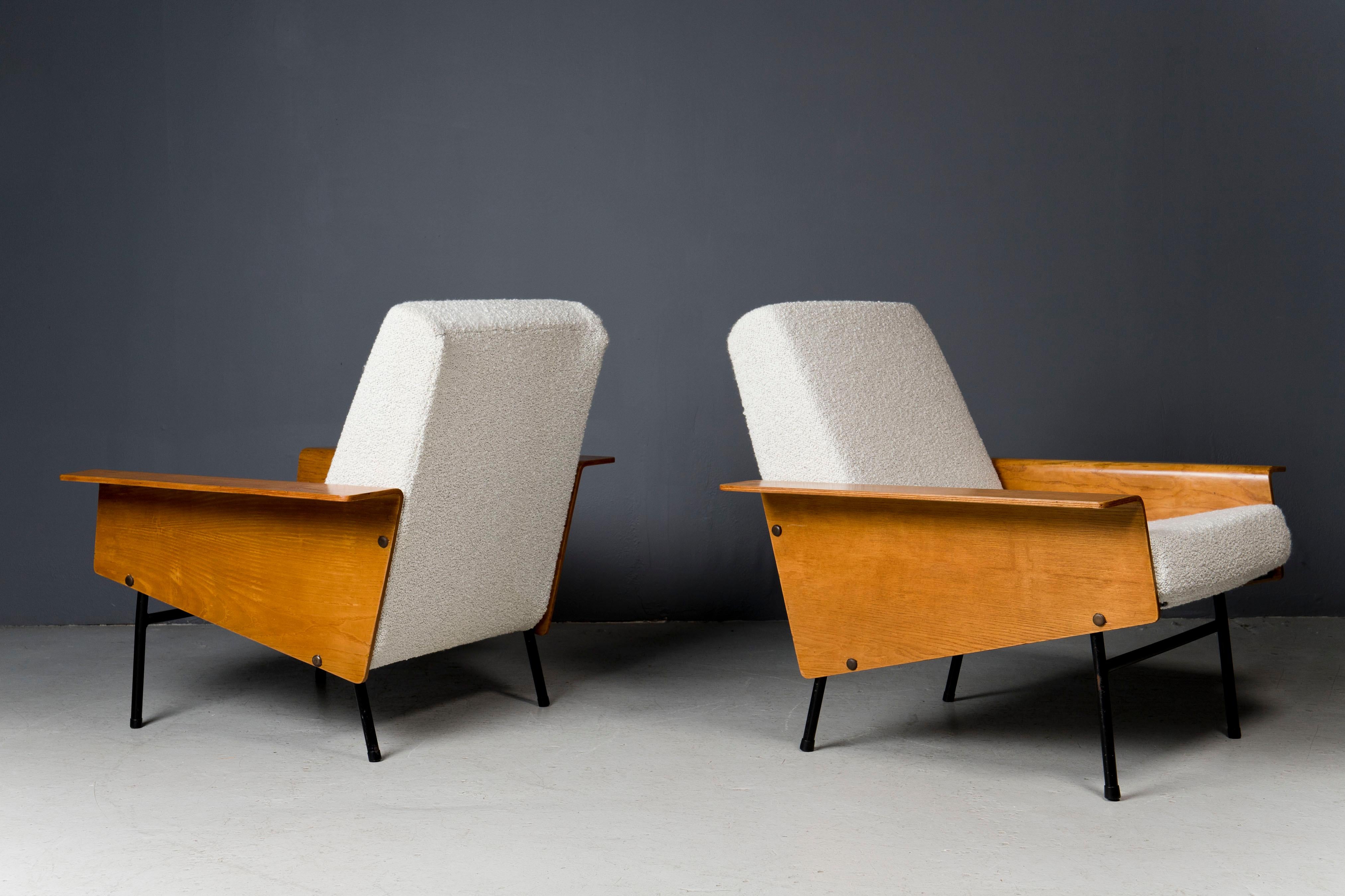Mid-20th Century Rare Pair Pierre Guariche, G10 Lounge Chairs, 1953
