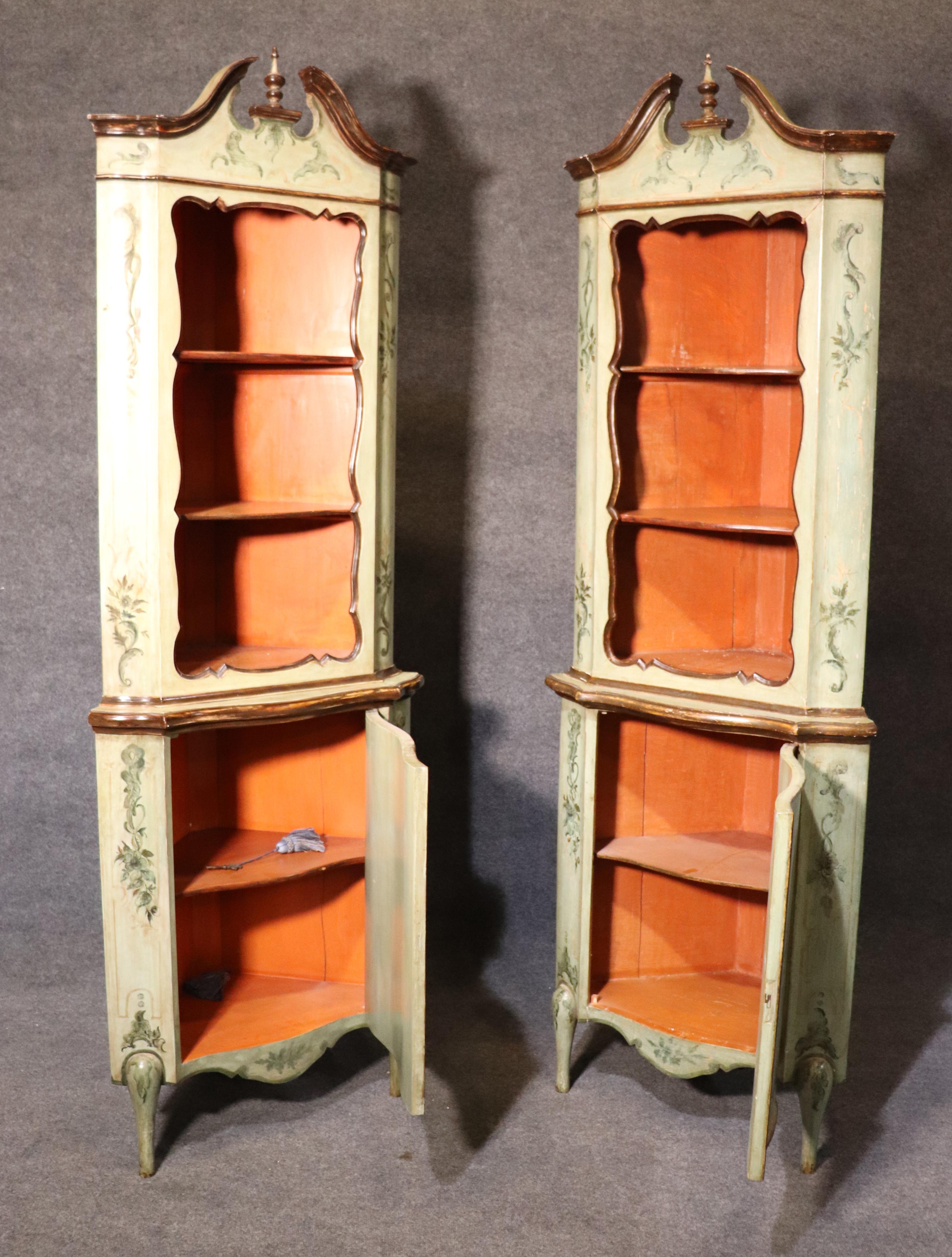 Rare Pair of Venetian Paint Decorated Italian Corner Cabinets Cupboards, 1890s 2