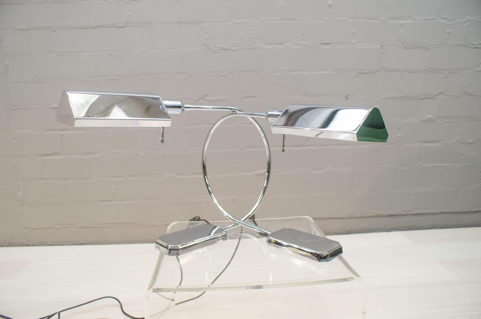 Rare Pair Vintage Chrome Arc Table Lamps by Vereinigte Werkstätten München 1970s In Good Condition For Sale In Nürnberg, Bayern