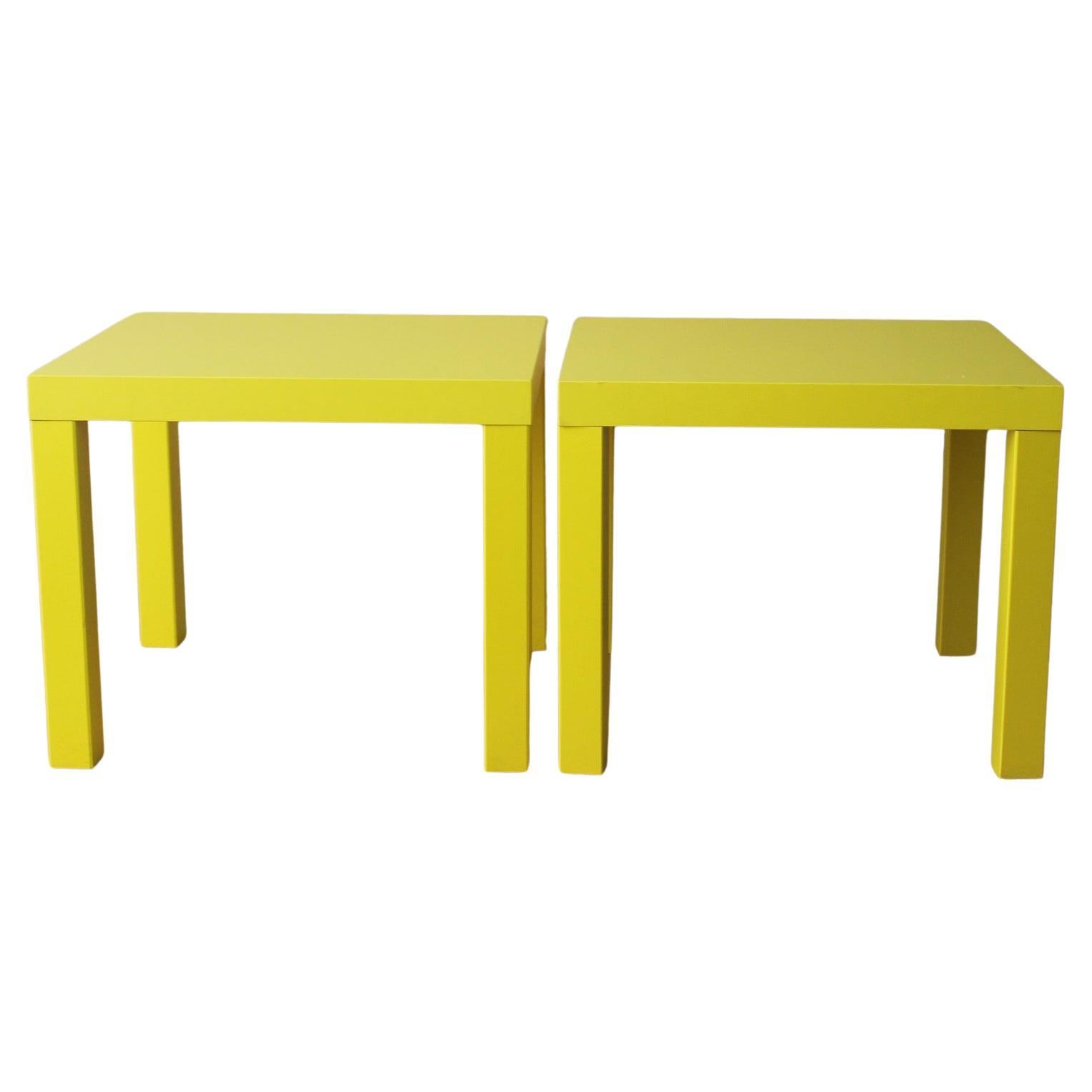 Seltenes Paar gelbe Ikea-Beistelltische mit Lattenrost Schweden 1999 Art Memphis Postmodernes Dekor im Angebot