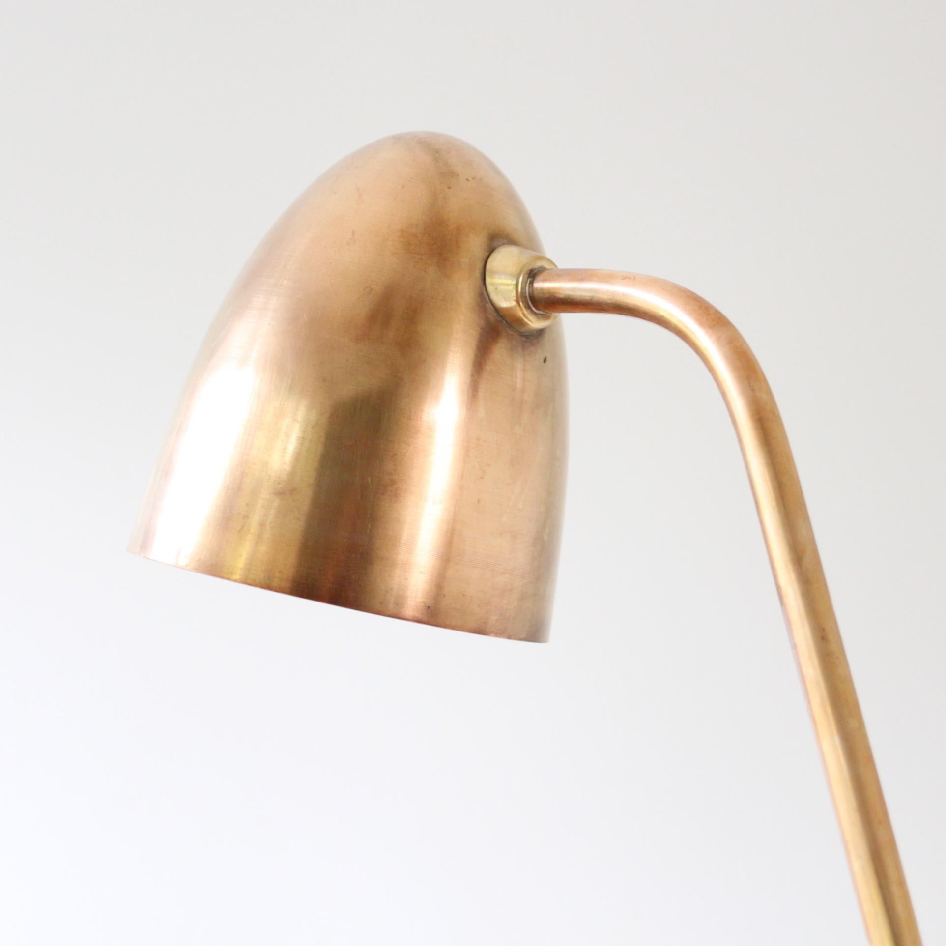 20th Century Rare Palle Suenson Table Lamp in Brass, Scandinavian Modern, Denmark 1940s