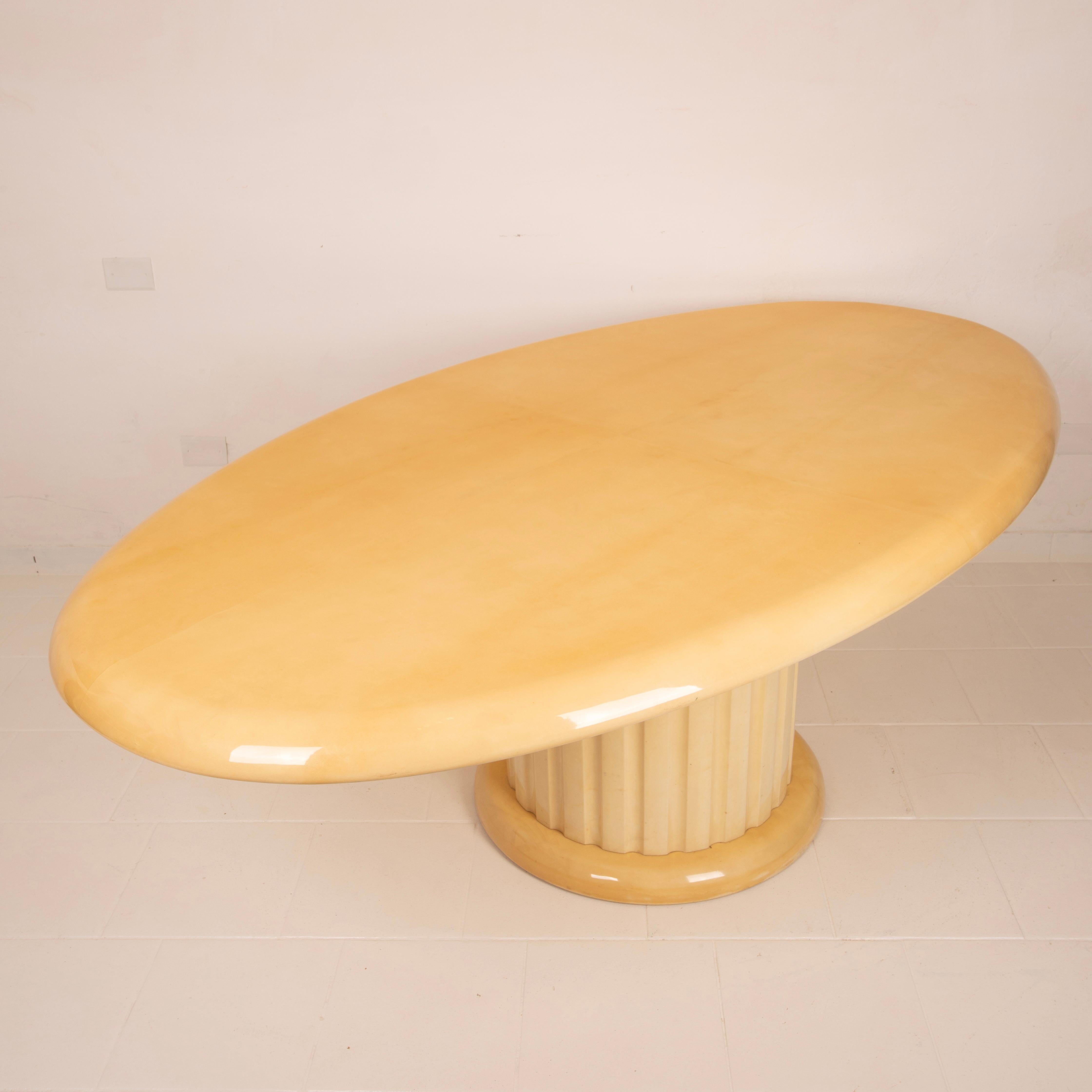 Rare Parchment Table by Aldo Tura for Tura Milano, 1960 in vendita 6
