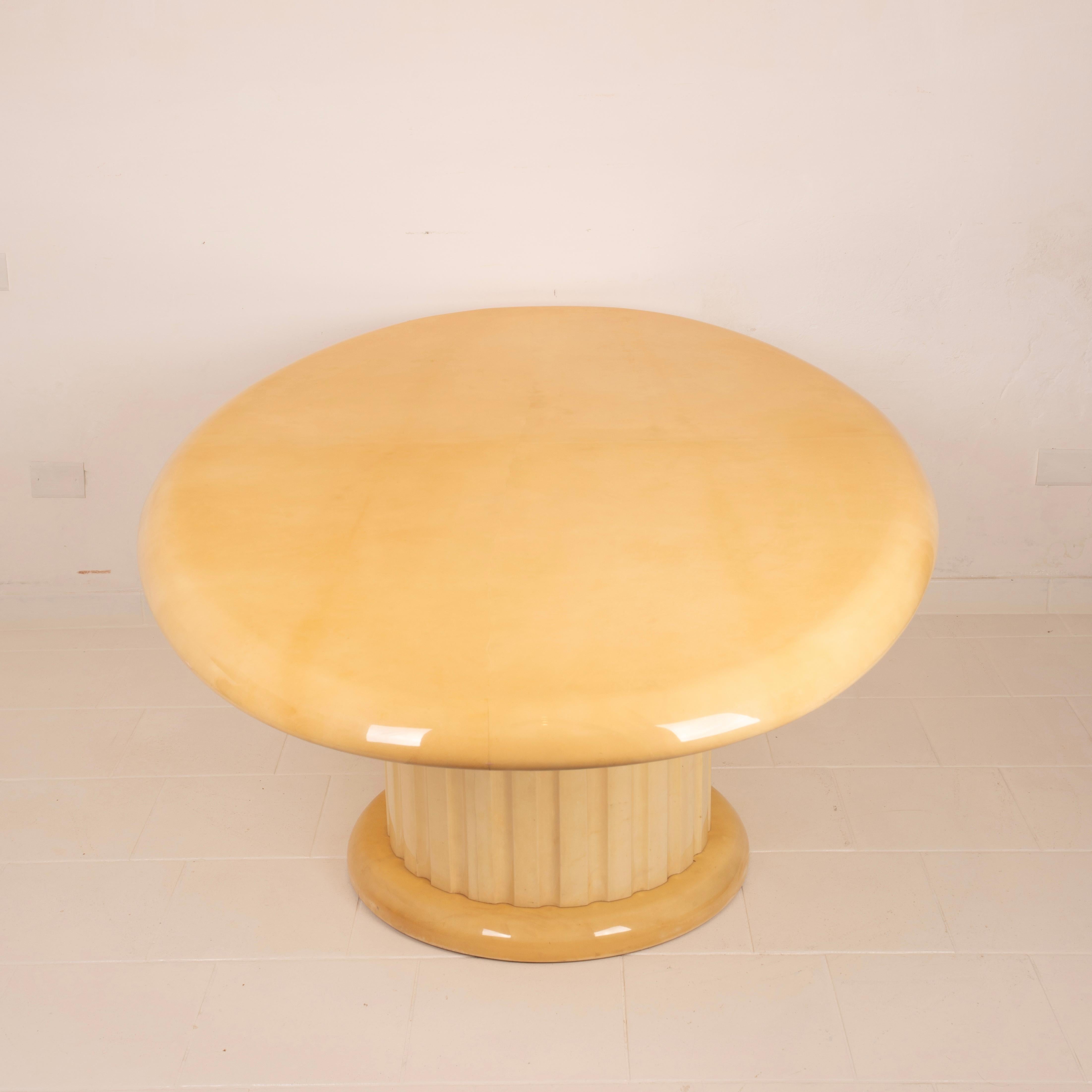 Rare Parchment Table by Aldo Tura for Tura Milano, 1960 in vendita 12