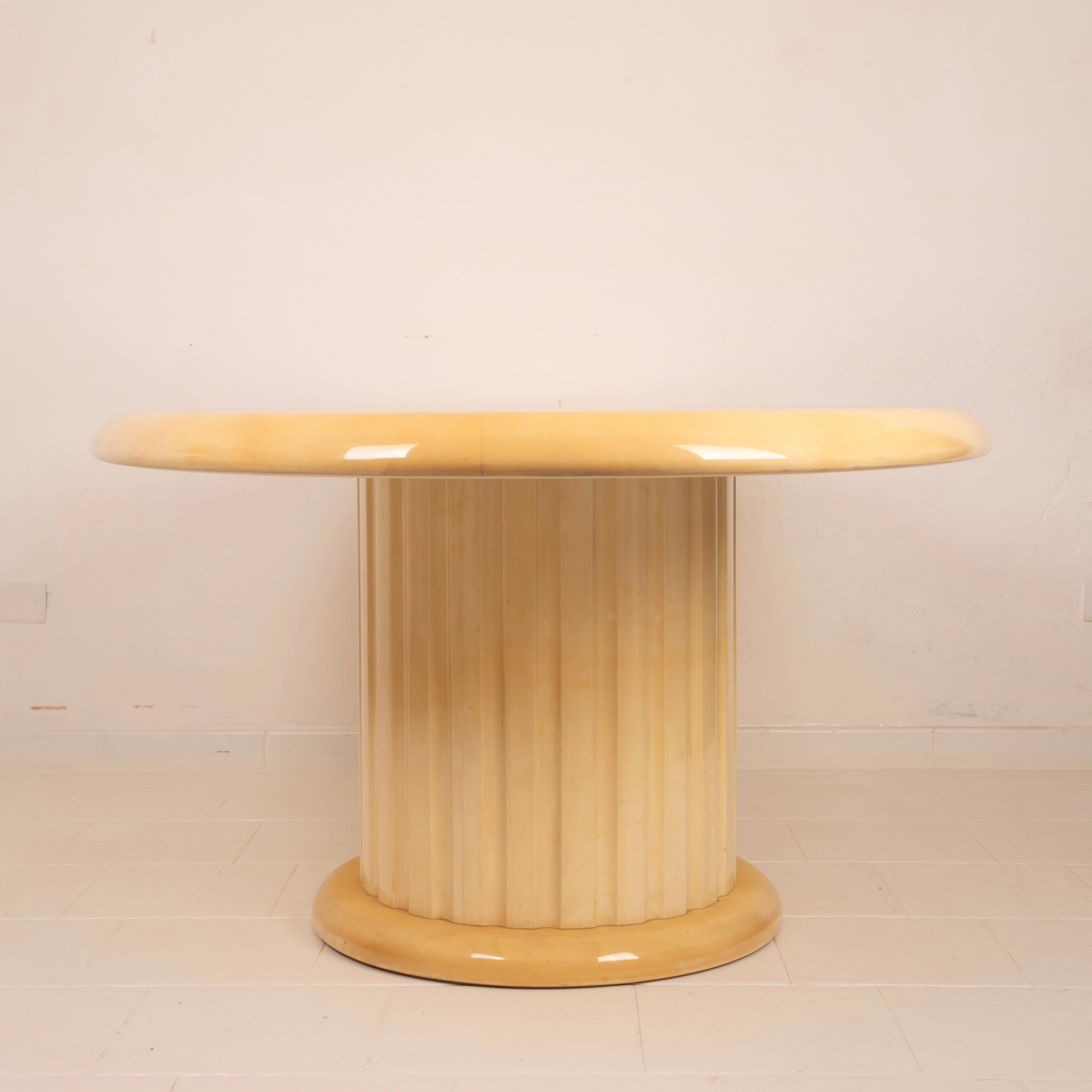 Rare Parchment Table by Aldo Tura for Tura Milano, 1960 in vendita 13