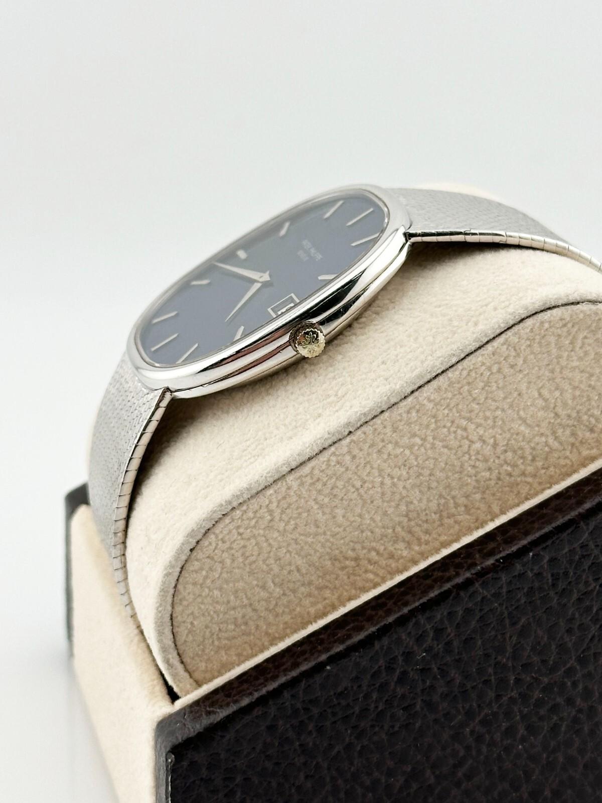 Raro Patek Philippe Ellipse Jumbo 3605 Quadrante blu Oro bianco 18 carati in vendita 2