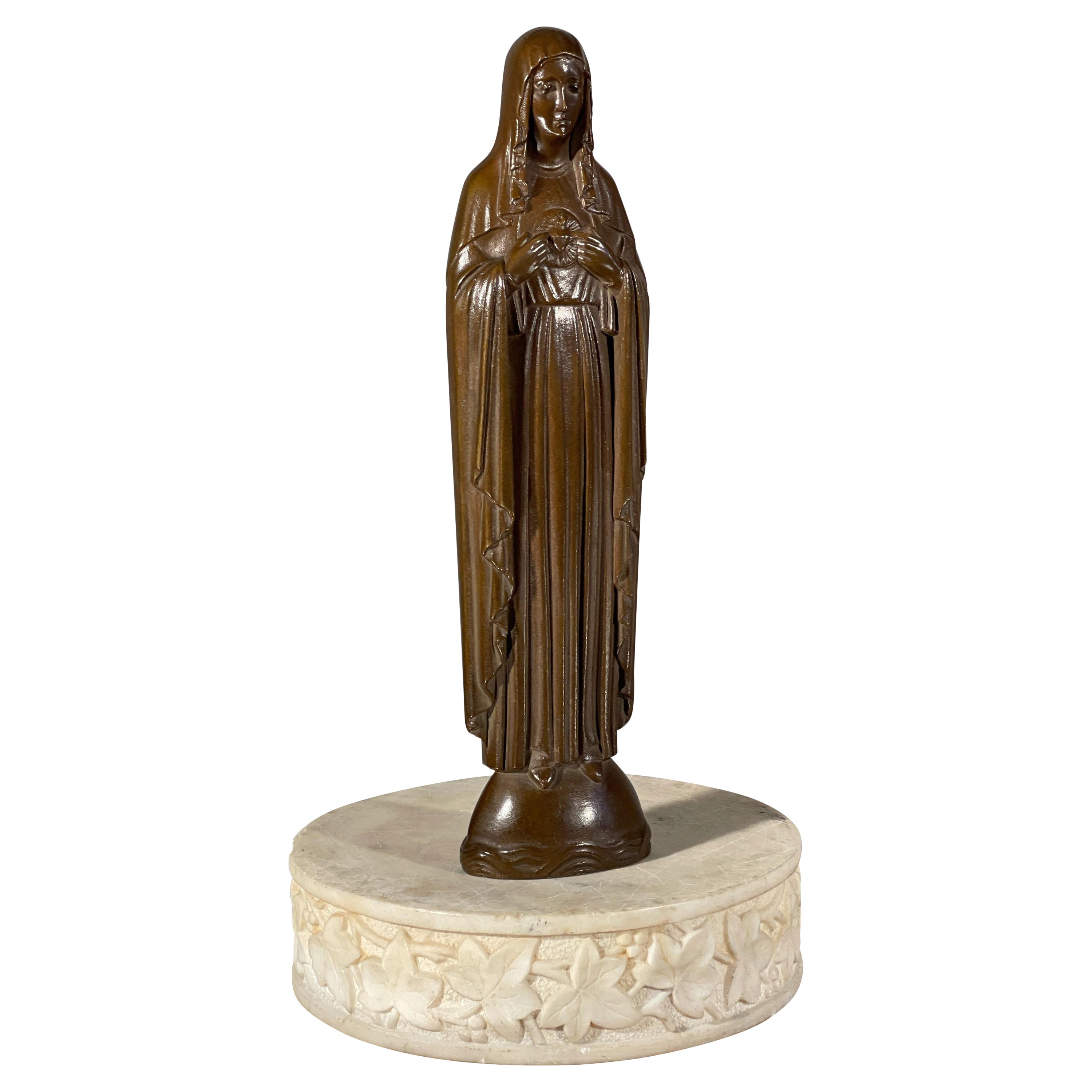 Rare sculpture ancienne en bronze patiné représentant le cœur immaculé de la Vierge Marie