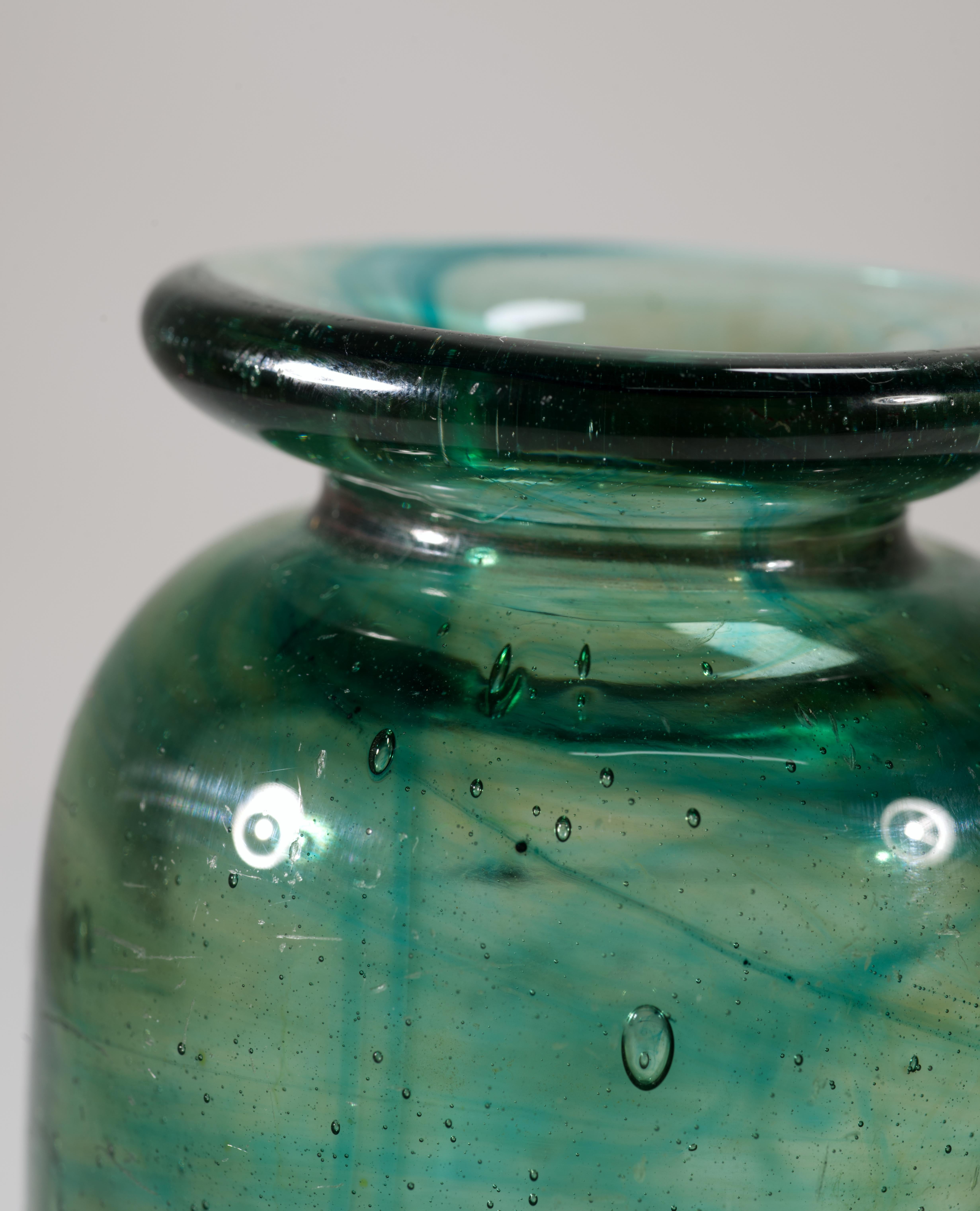 Raro vaso di Patricia Esch, vetro da studio americano, 1969 in vendita 2