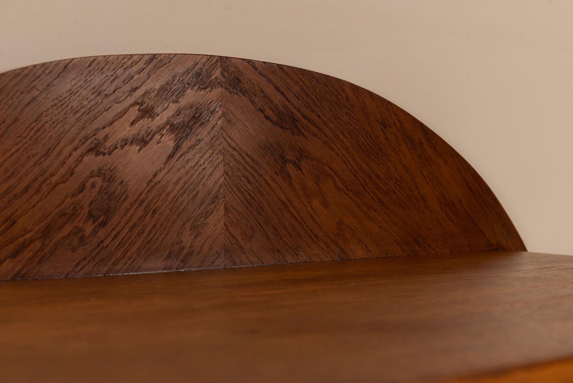 Rare Paul Bromberg Oak Tea Cabinet Amsterdam School, The Netherlands 1918 For Sale 7