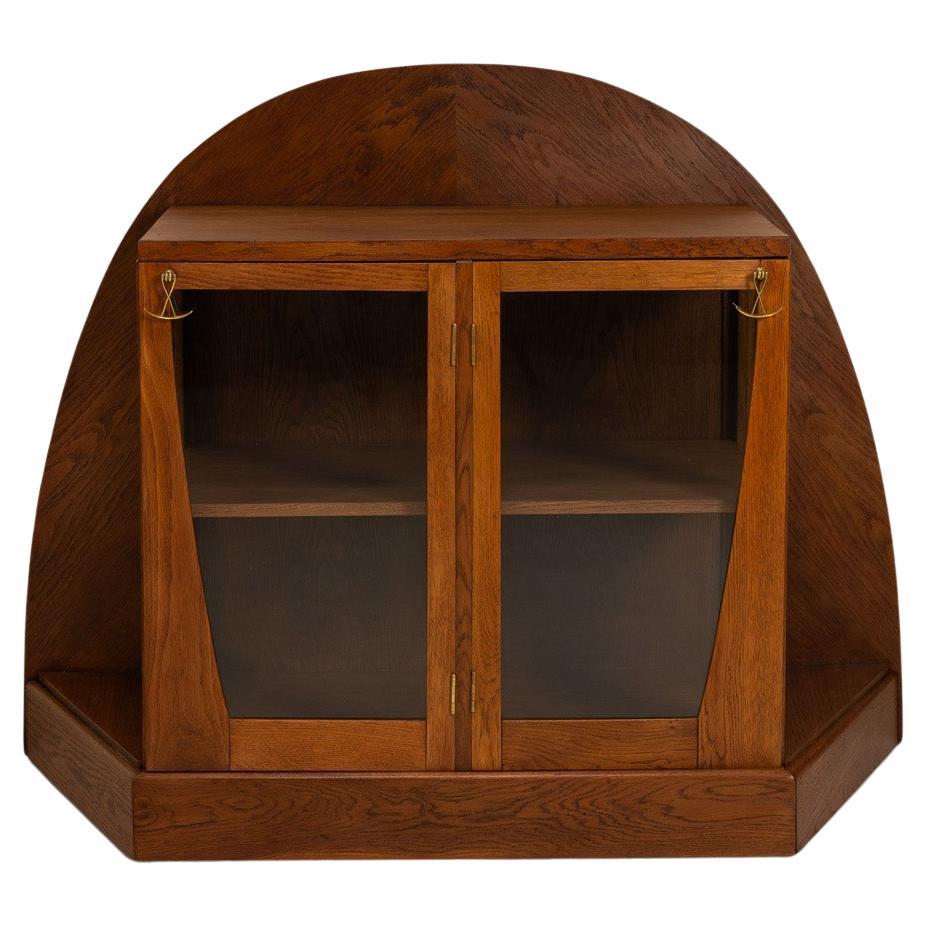Rare Paul Bromberg Oak Tea Cabinet Amsterdam School, The Netherlands 1918 For Sale