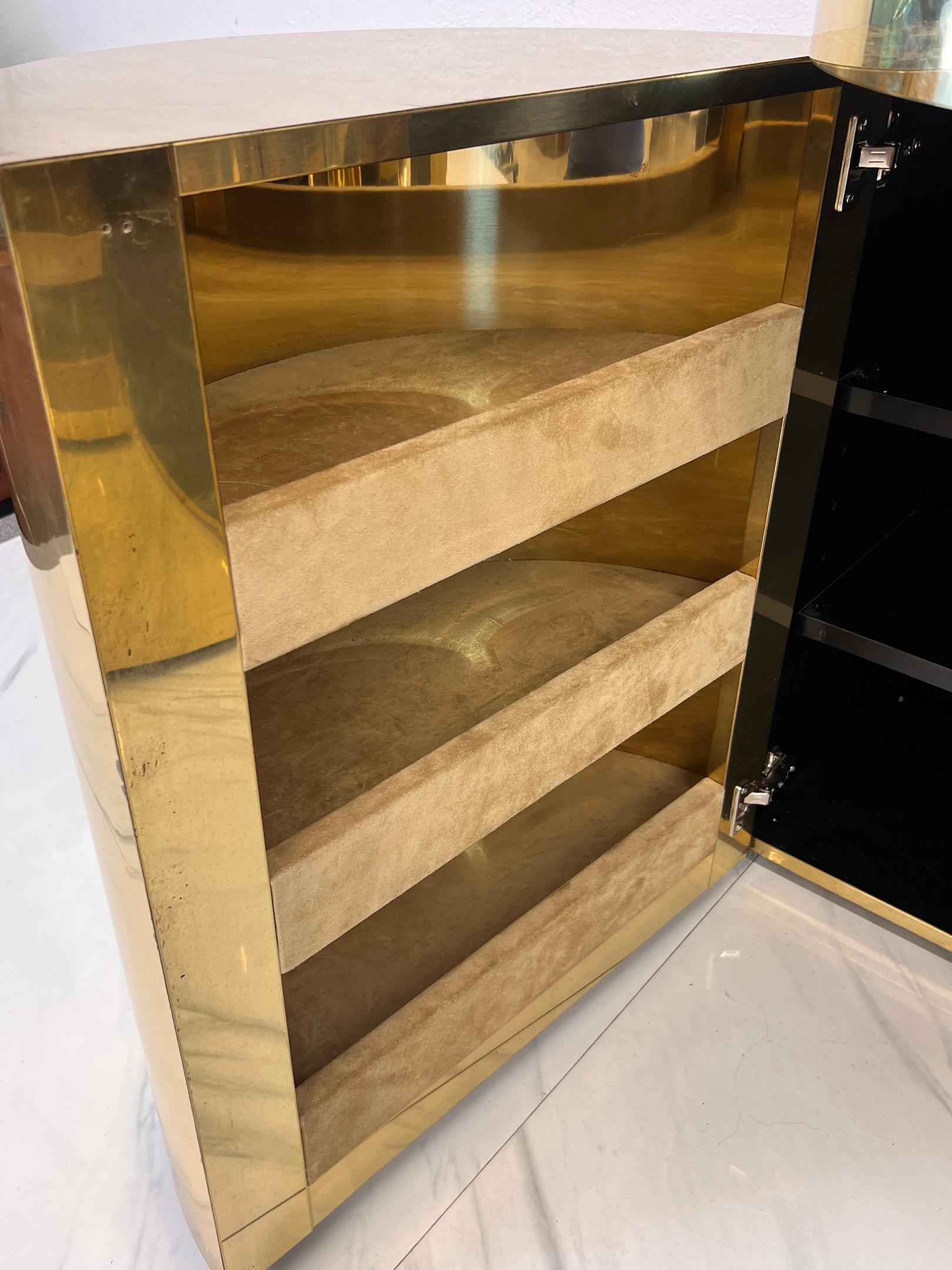 Important Rare Paul Evans, Cylindrical Console, Wavy Front Credenza C. 1980's For Sale 2