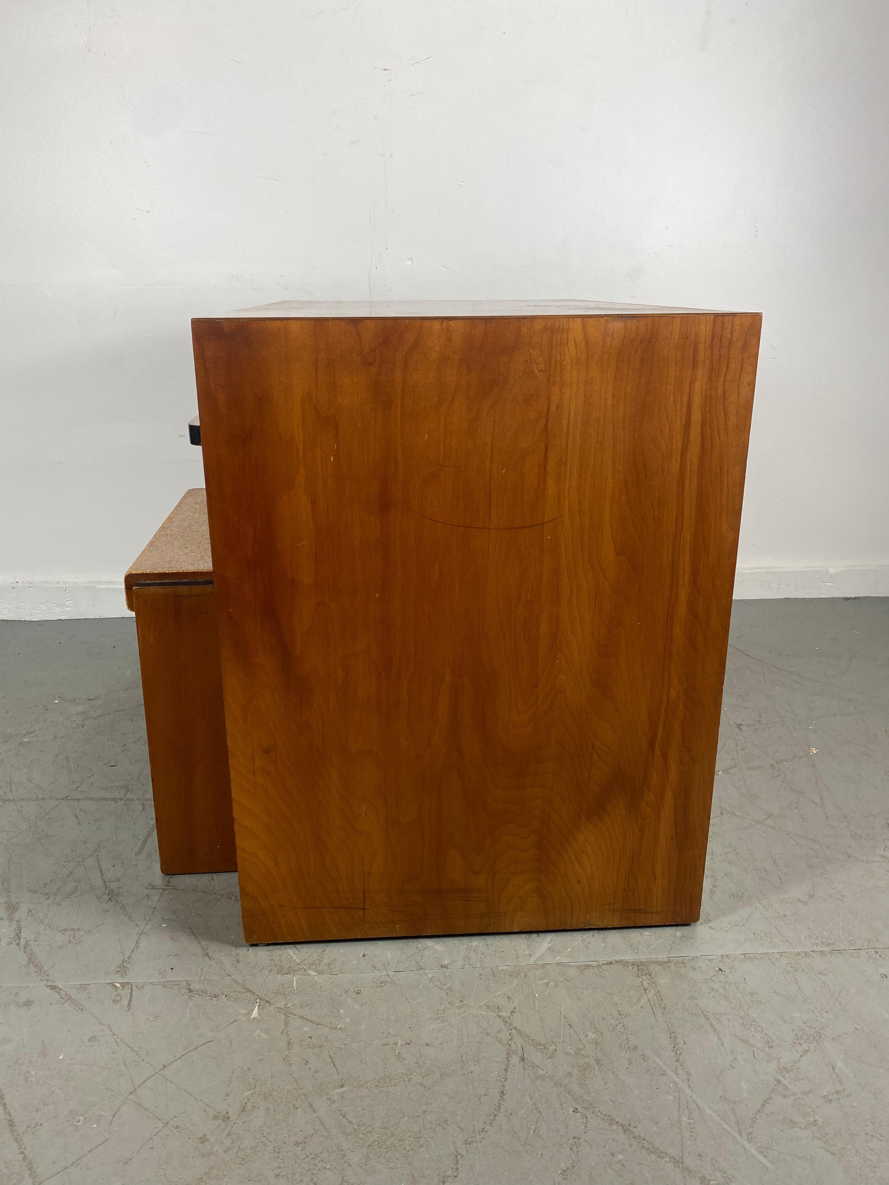 Rare Paul Frankl Skyscraper Desk / Bench, Art Deco, Modernist, Cubist In Good Condition For Sale In Buffalo, NY