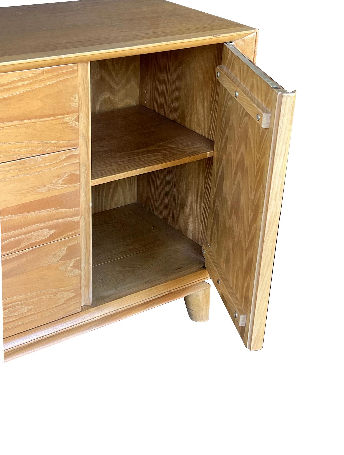 Mid-20th Century Rare Paul László for Brown-Saltman Basket Weave Sideboard/Credenza For Sale