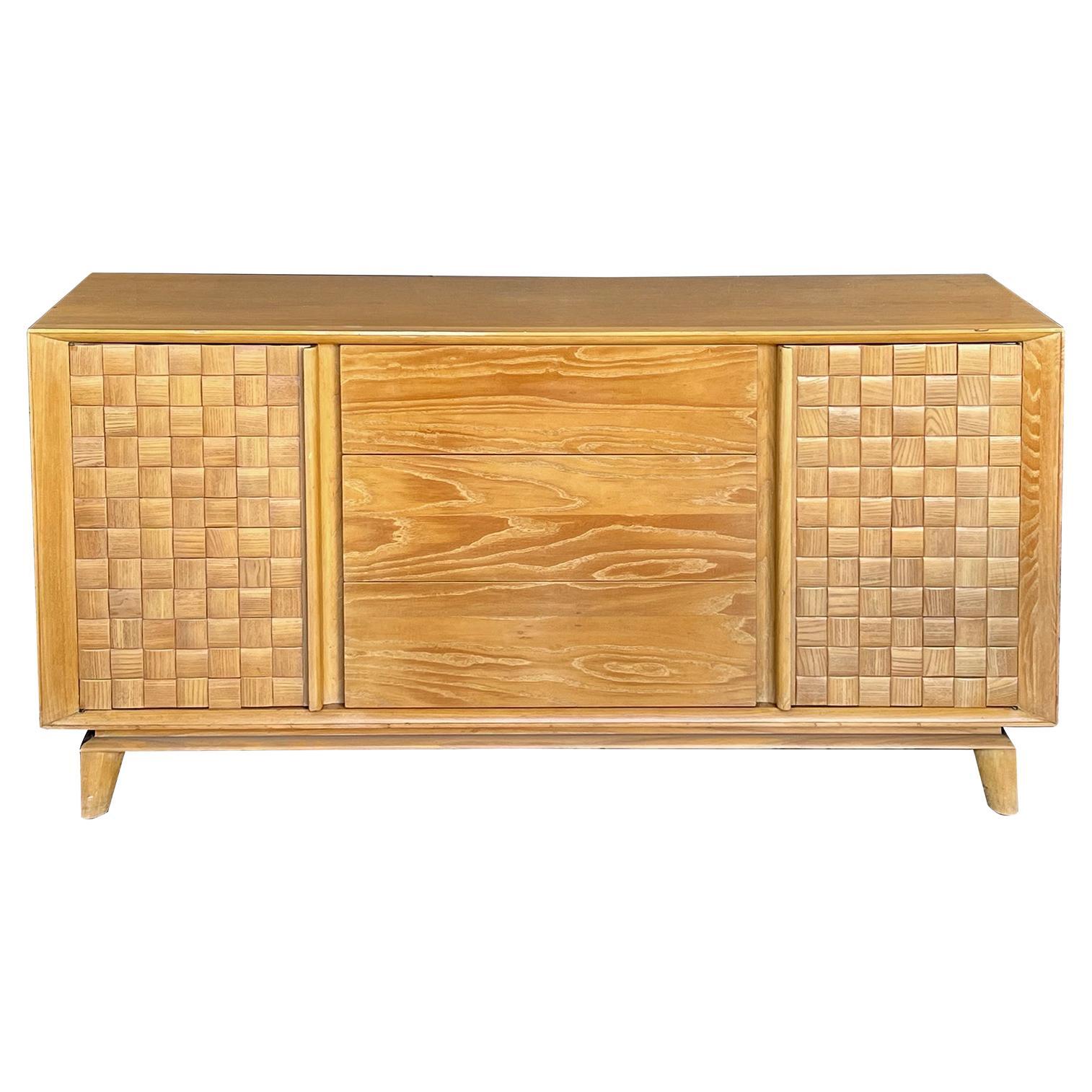 Rare buffet/credenza en vannerie de Paul László pour Brown Saltman