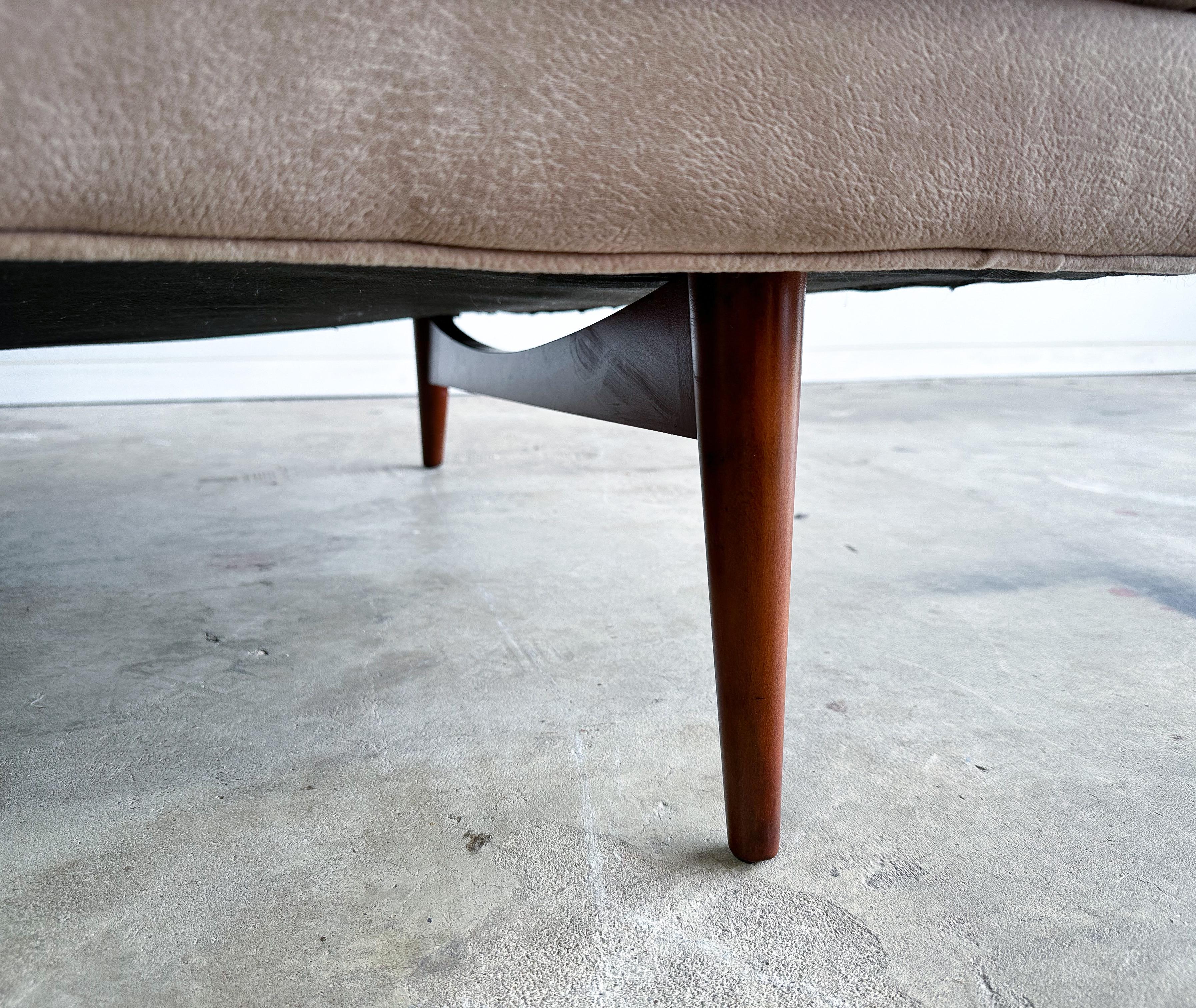Rare Paul McCobb Angle Arm Sofa for Directional, 1950s 1