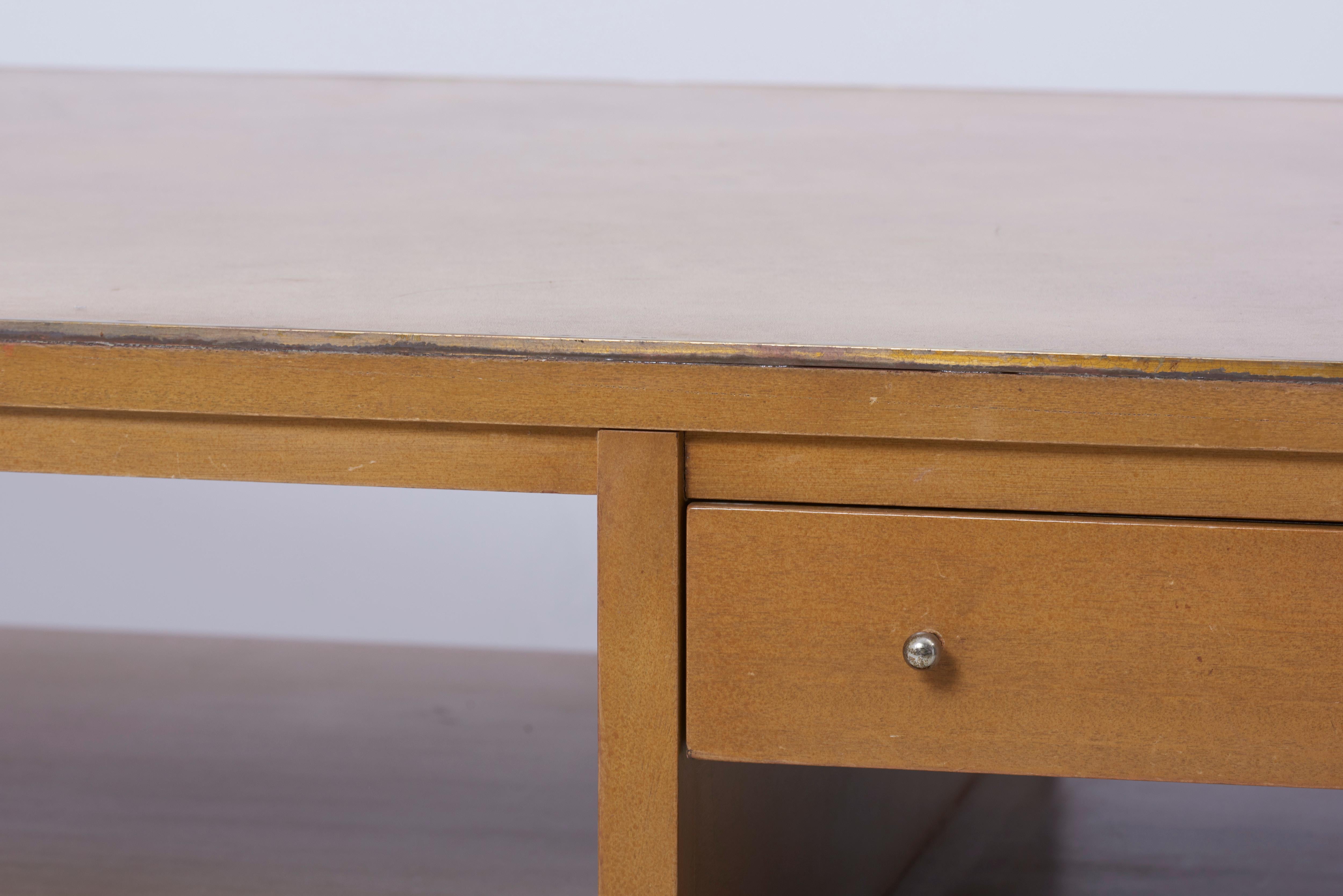 Rare Paul McCobb Coffee Table with Leather Top for Calvin US 1950s 7