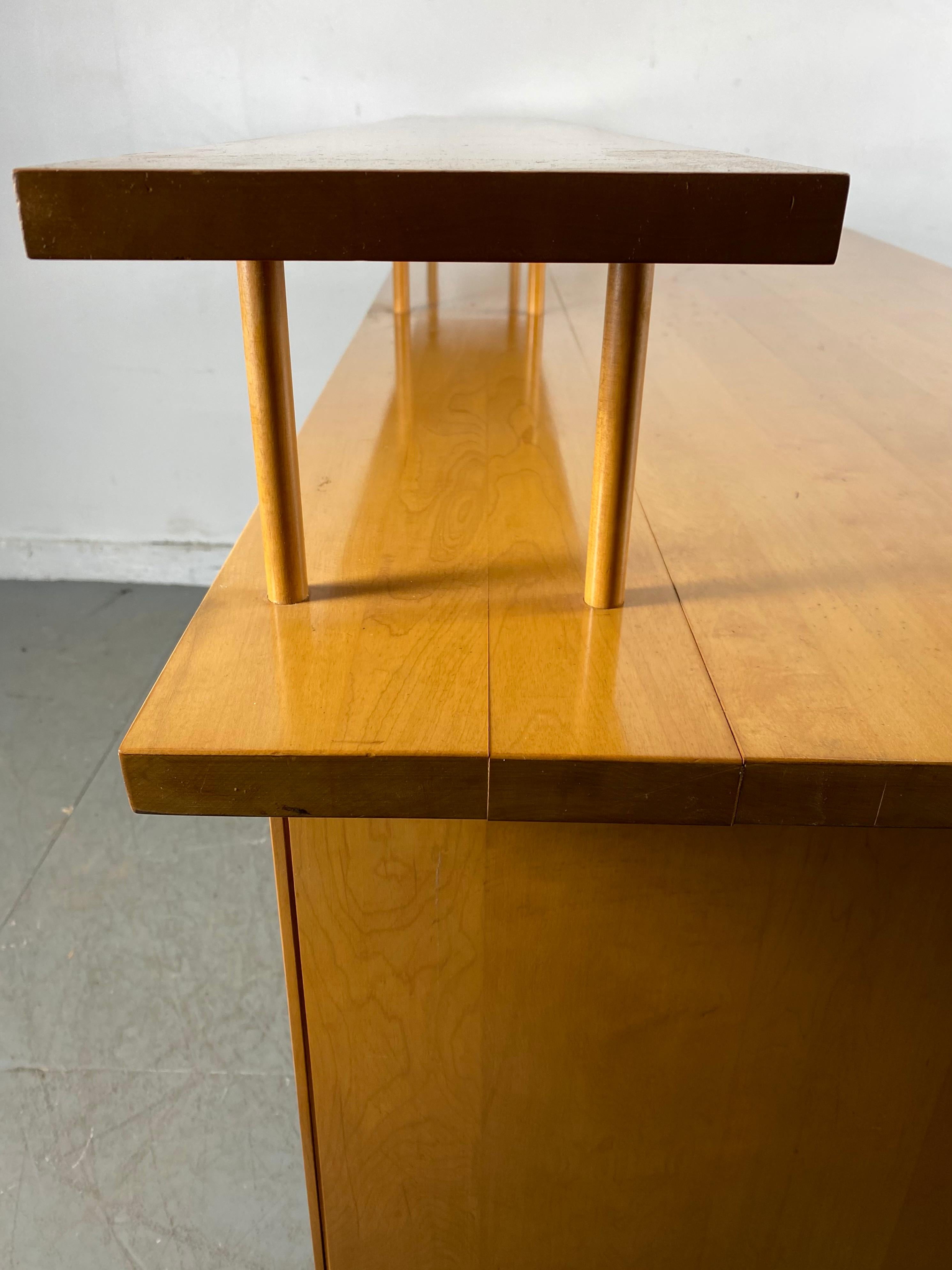 Rare Paul McCobb Desk in Maple, 1950s, Multi-Level, Classic Modernist Design 3