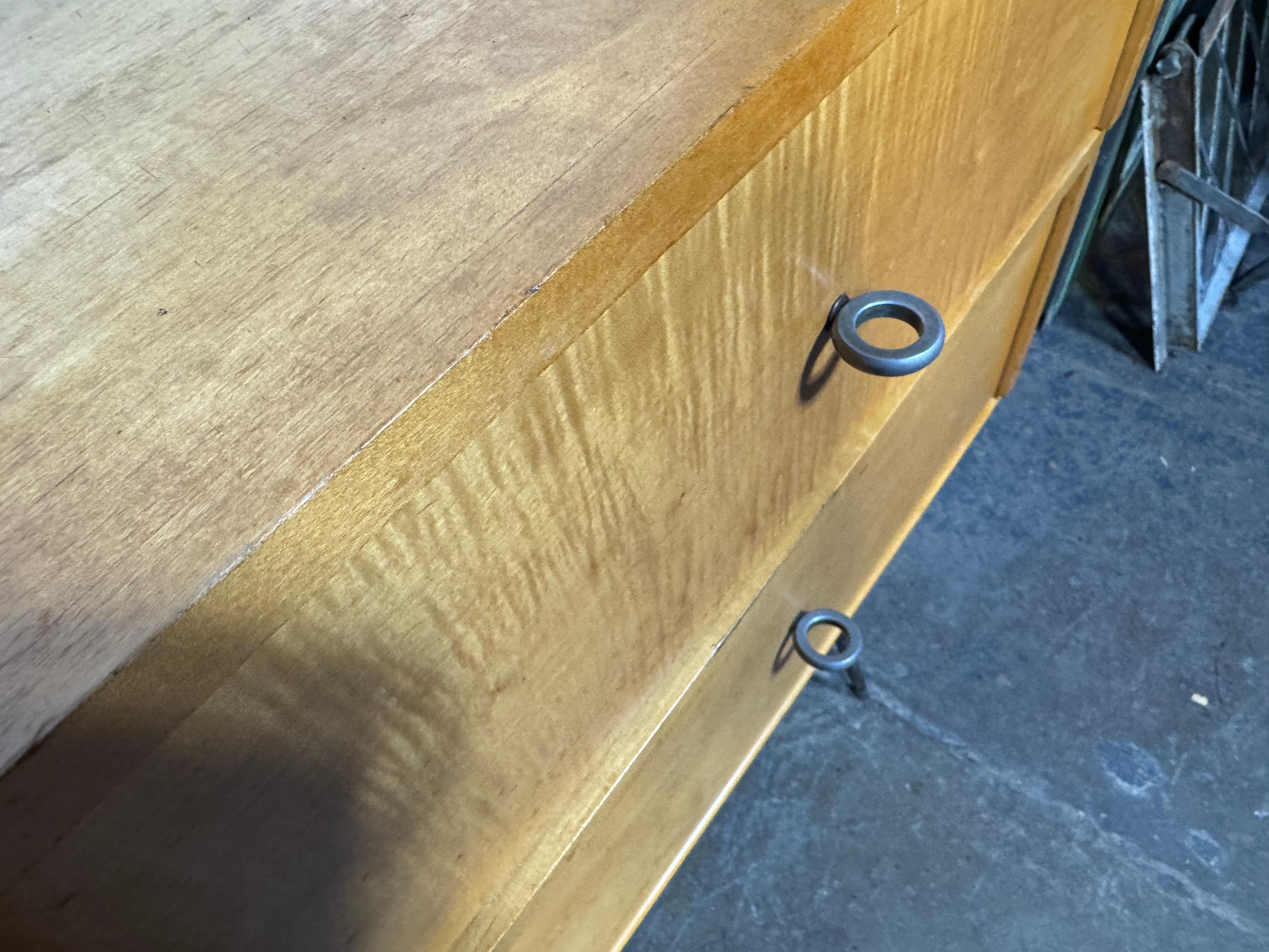Mid-Century moderno Rare Paul McCobb modular cabinet , aluminum ring pulls / iron base in vendita