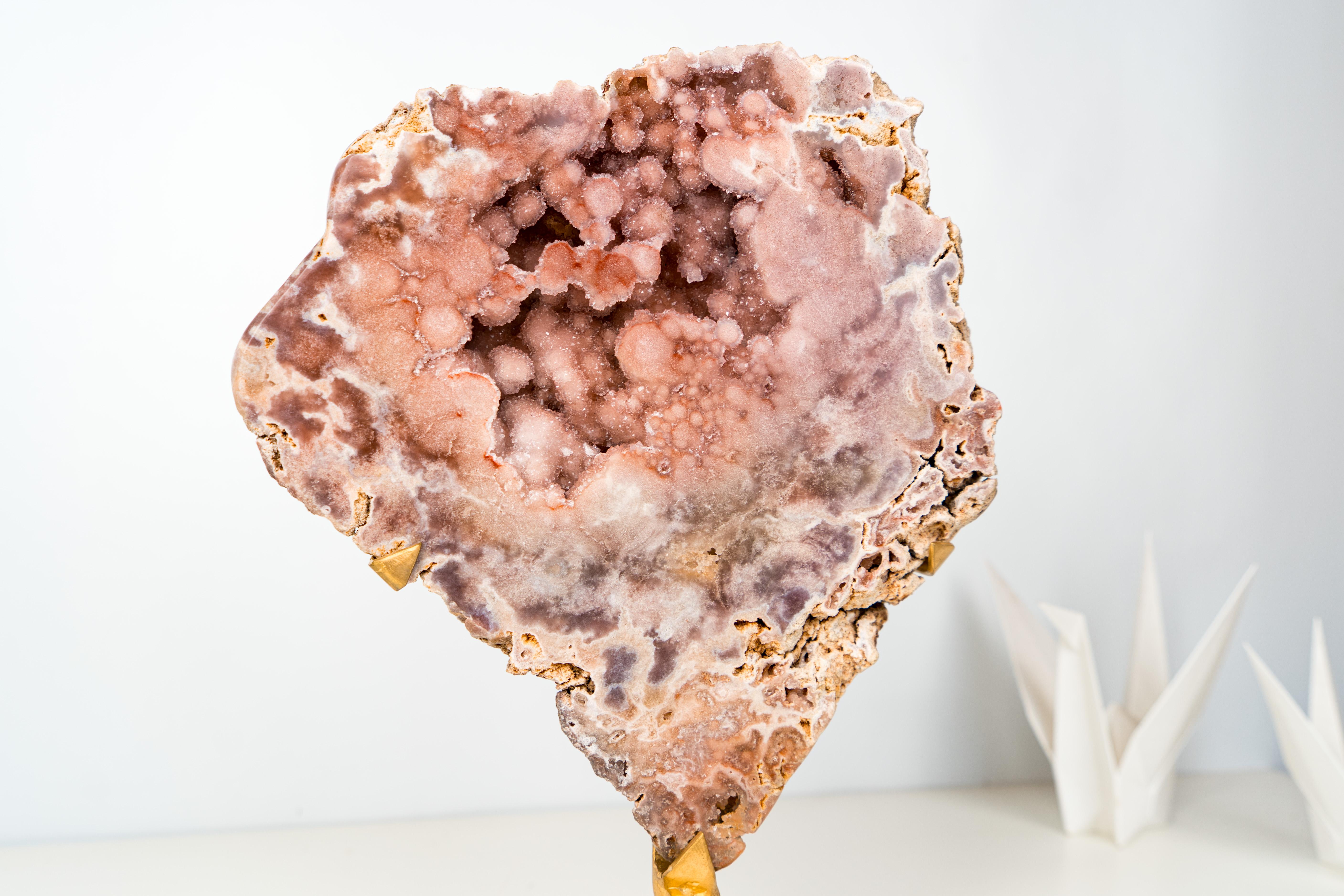 Raro geode di ametista rosa pesca con superba galassia rosa druzy in vendita 1